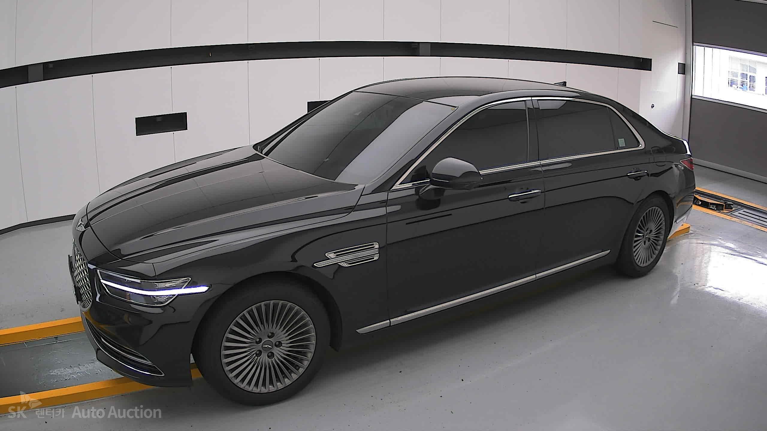 2021 - genesis g90