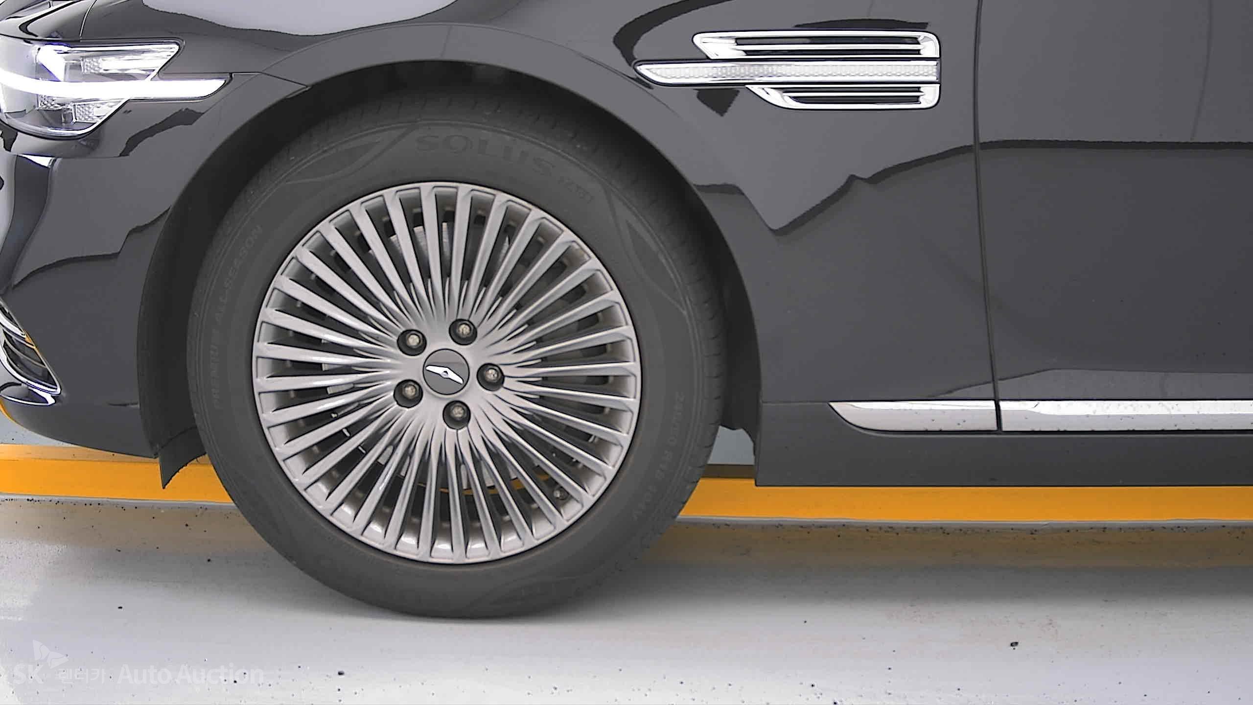 2021 - genesis g90