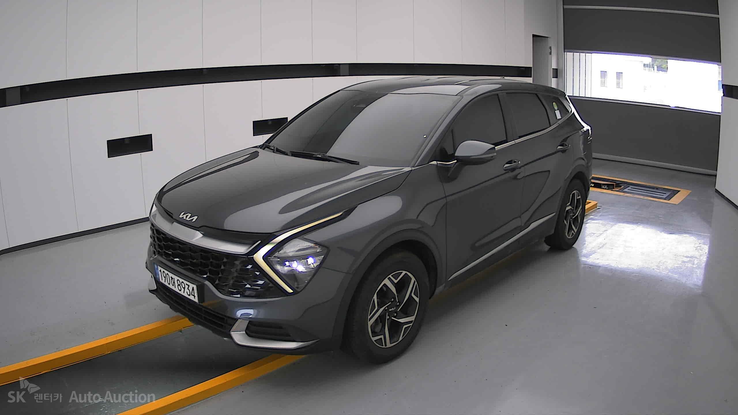 2022 - kia sportage