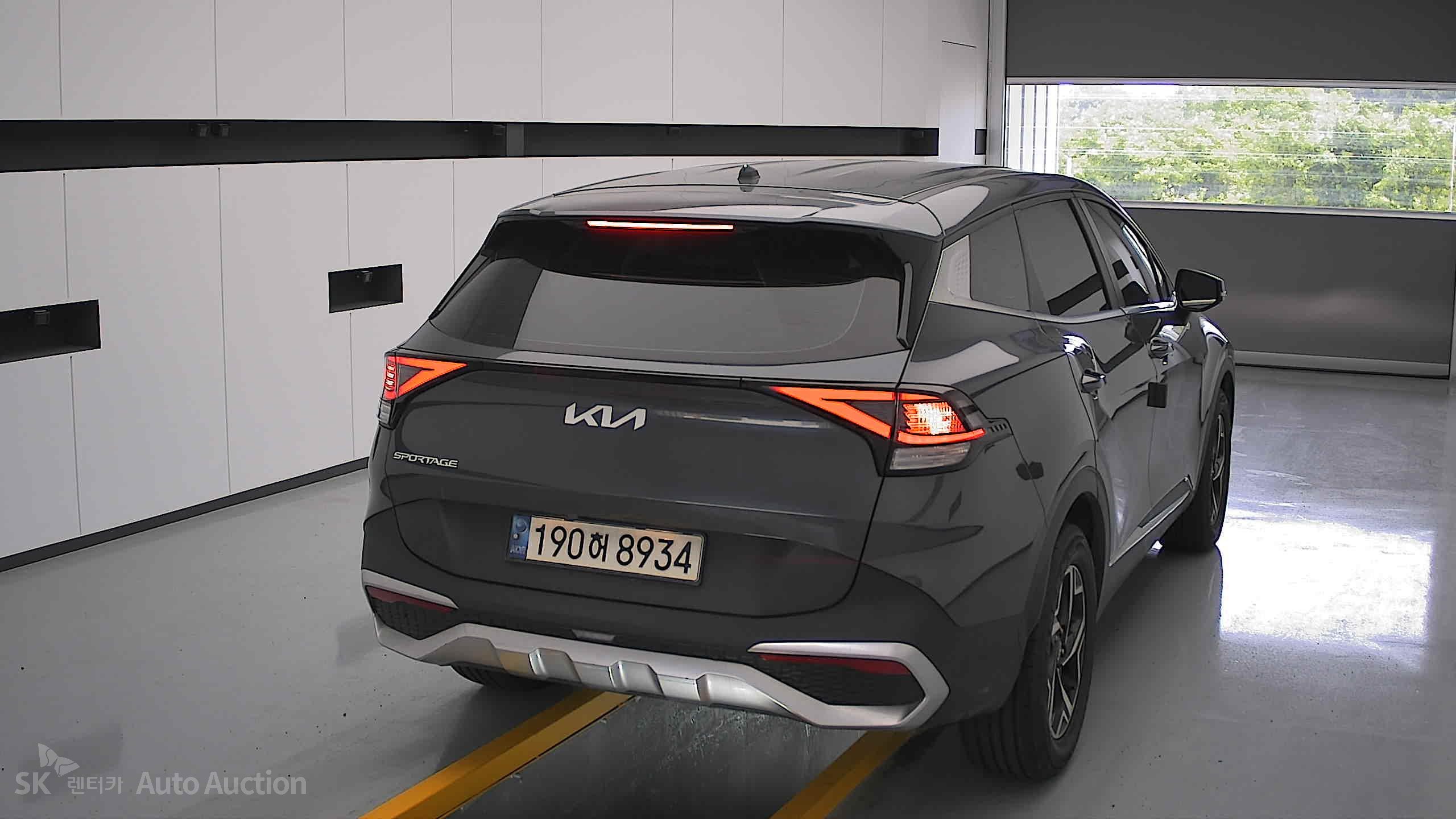 2022 - kia sportage