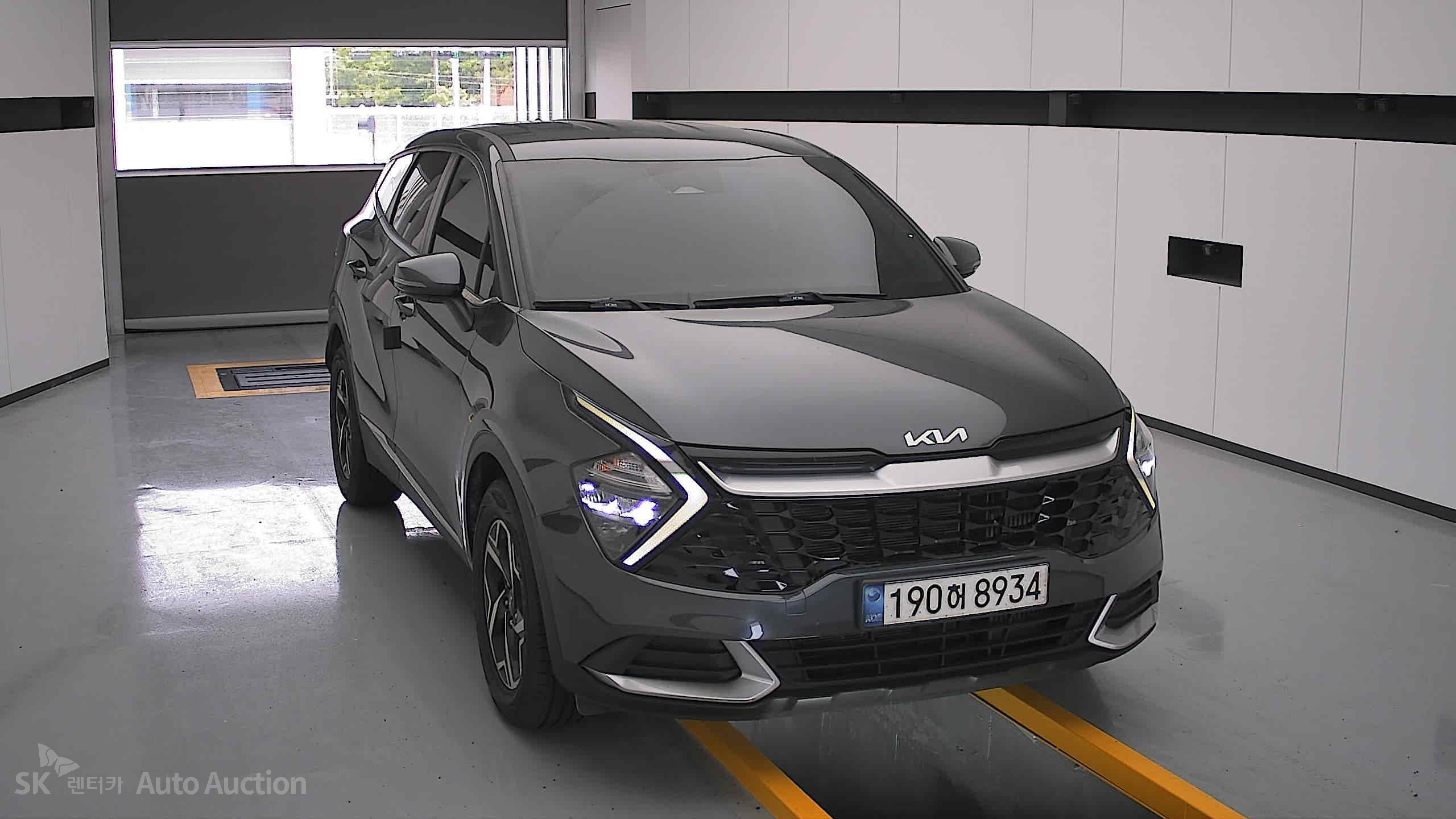 2022 - kia sportage