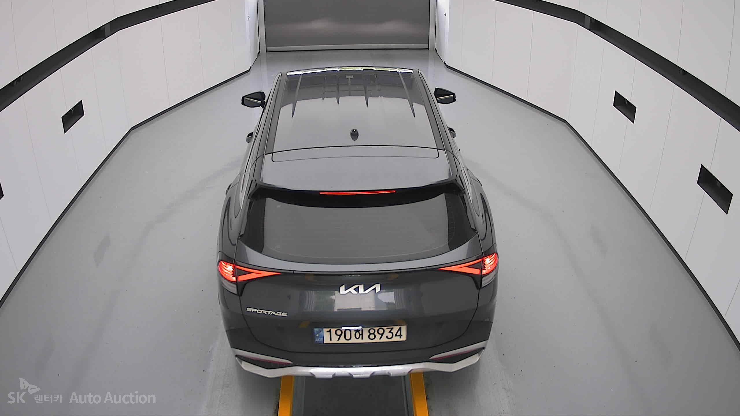 2022 - kia sportage