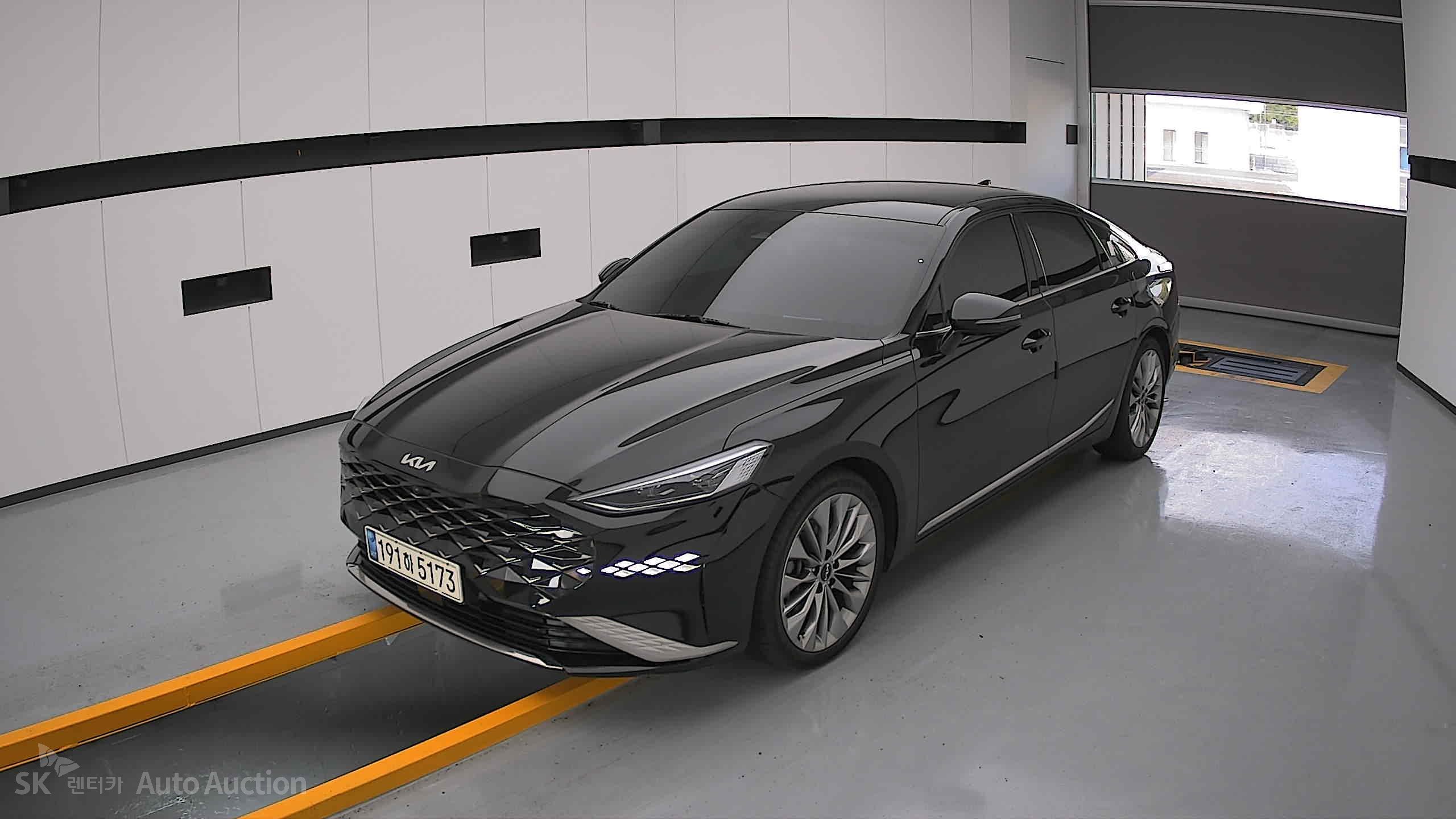 2022 - kia k8