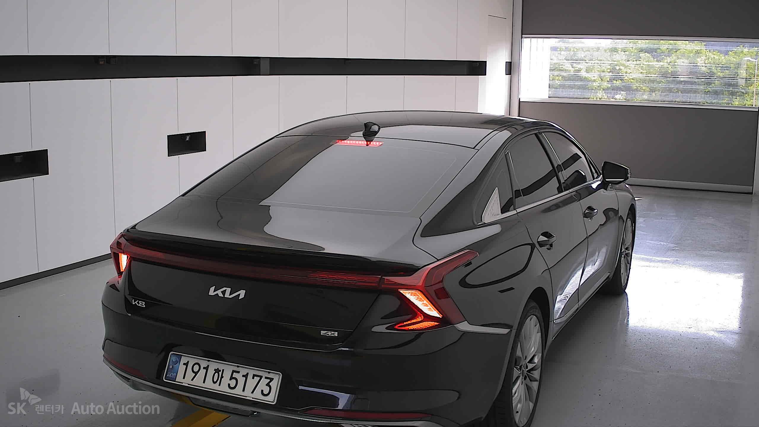 2022 - kia k8