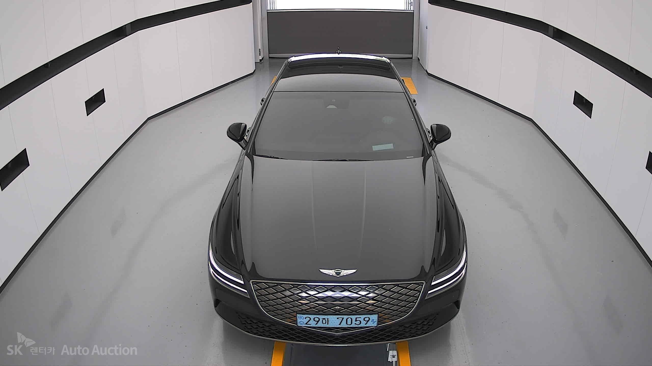 2022 - genesis eg80