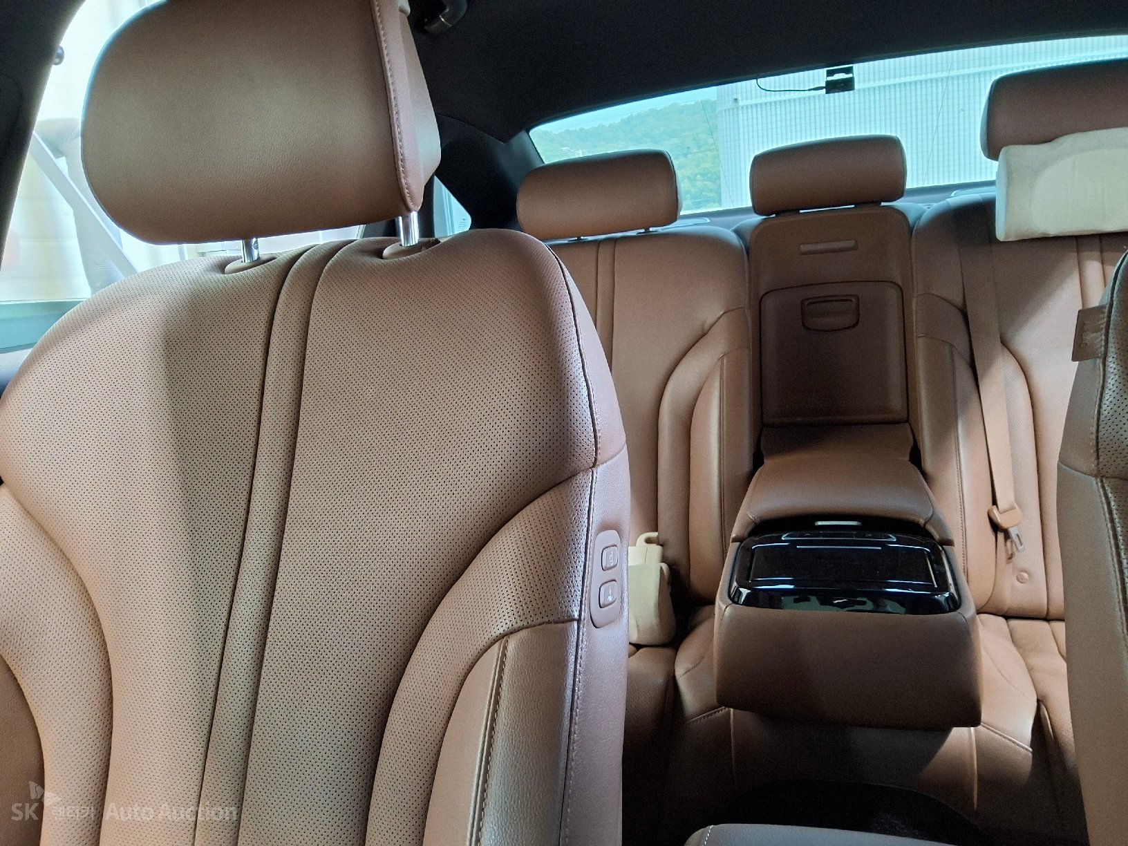 2022 - genesis eg80