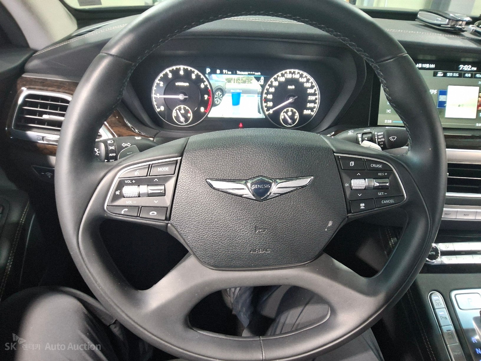2021 - genesis g90
