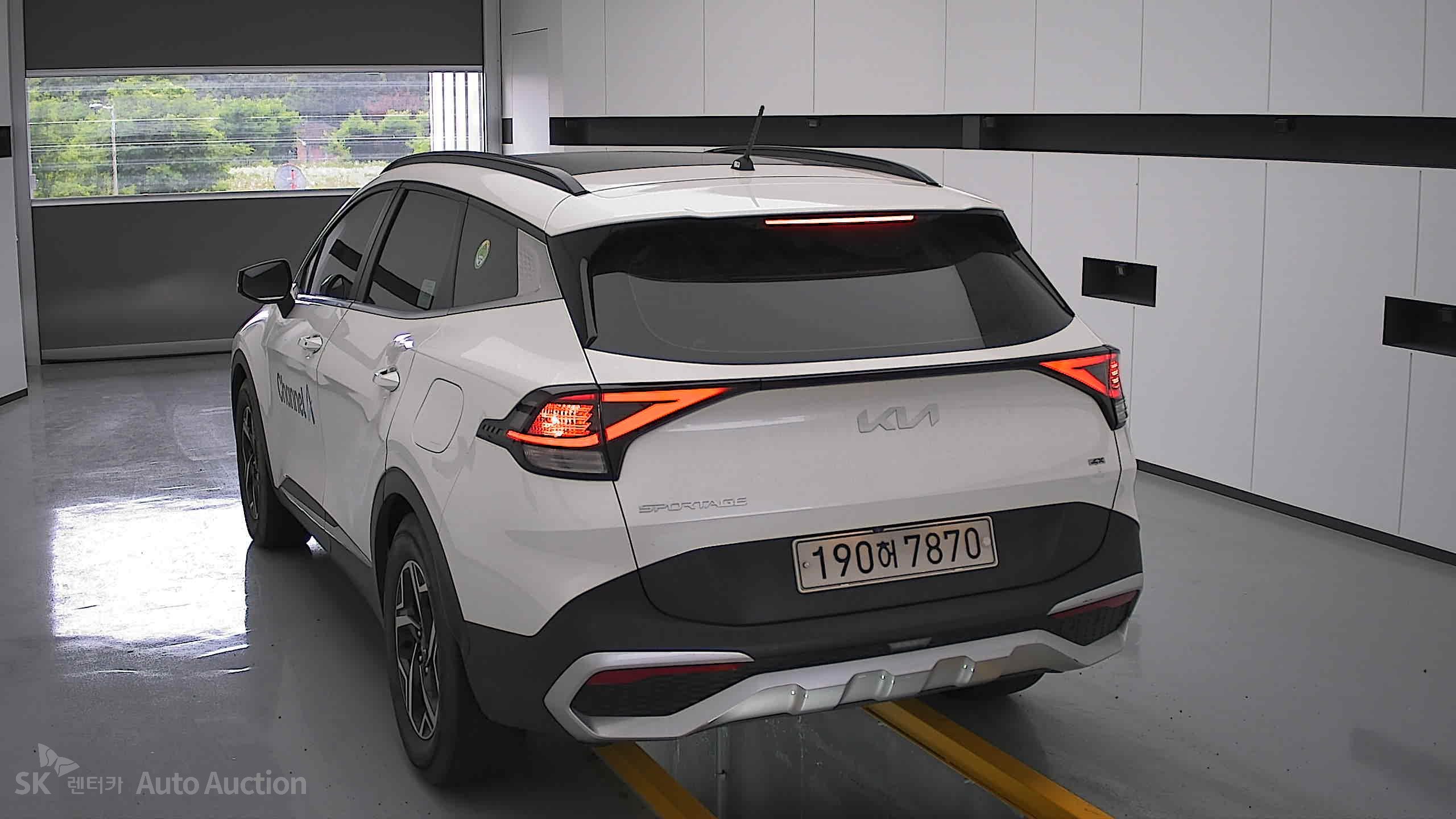2022 - kia sportage