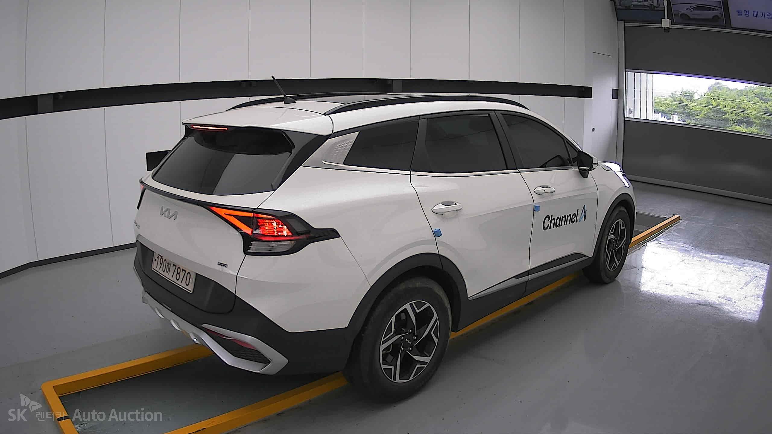 2022 - kia sportage