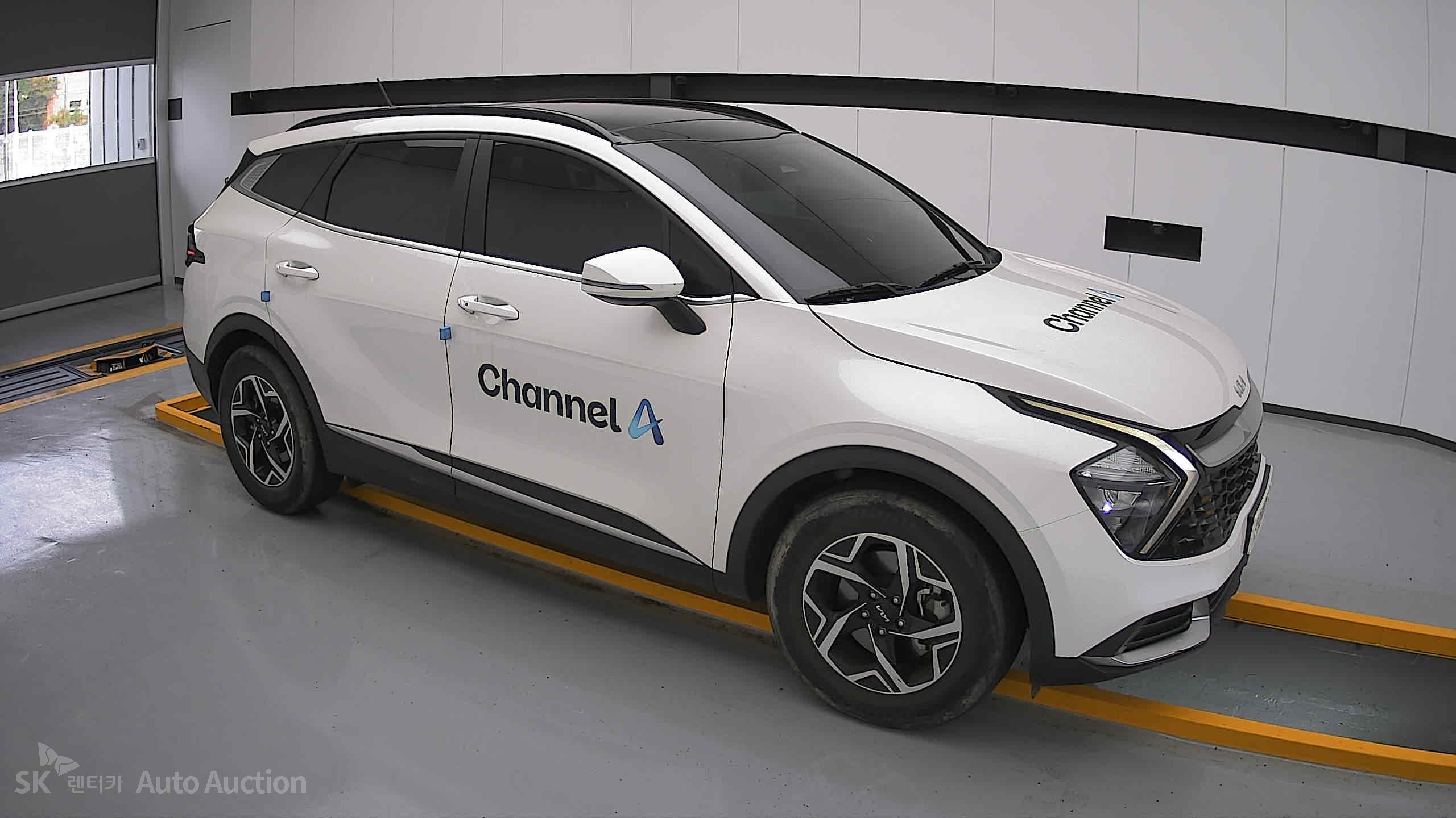 2022 - kia sportage