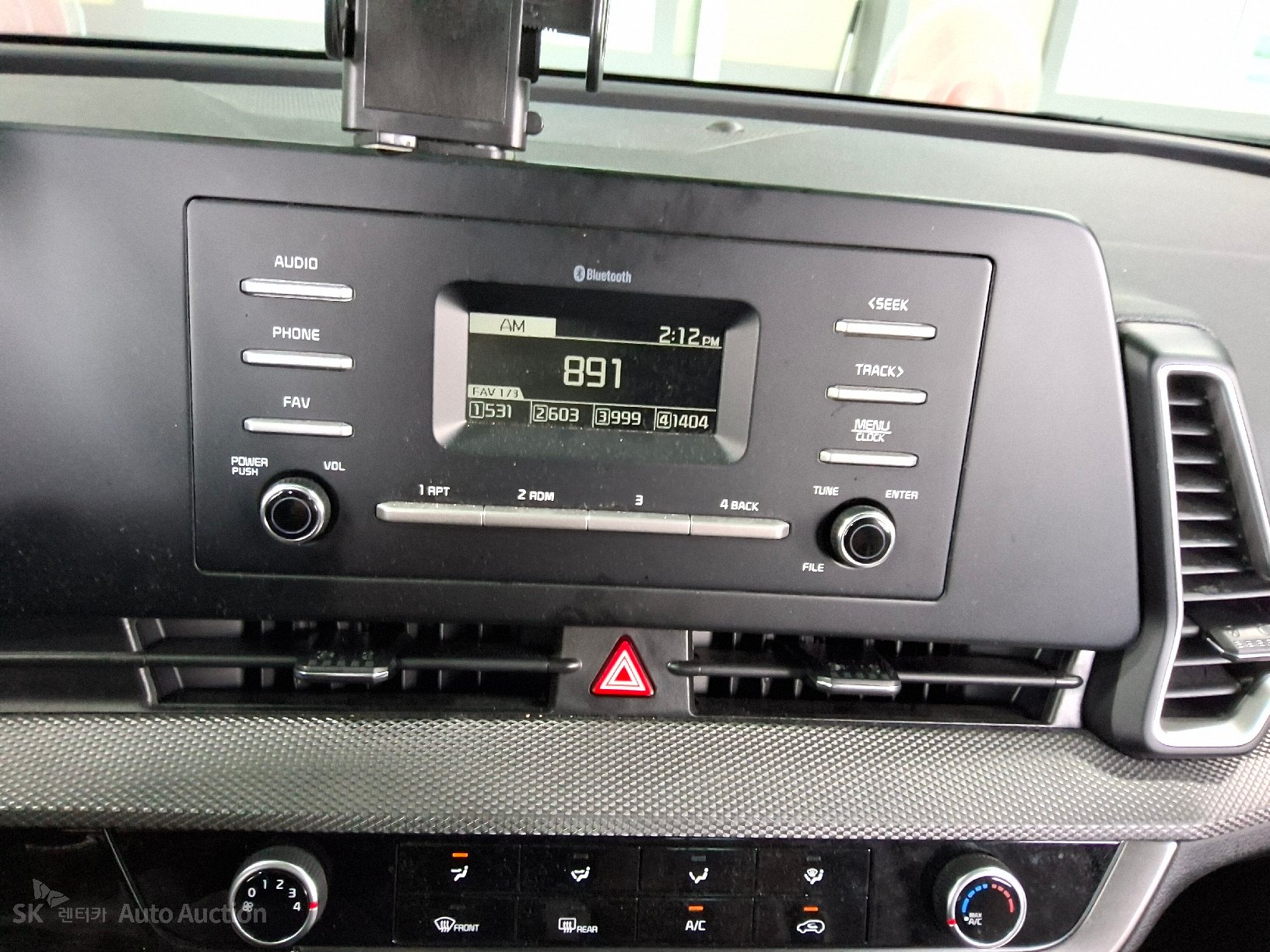 2022 - kia sportage