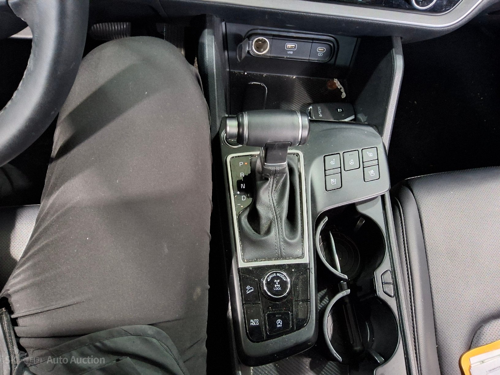 2022 - kia sportage