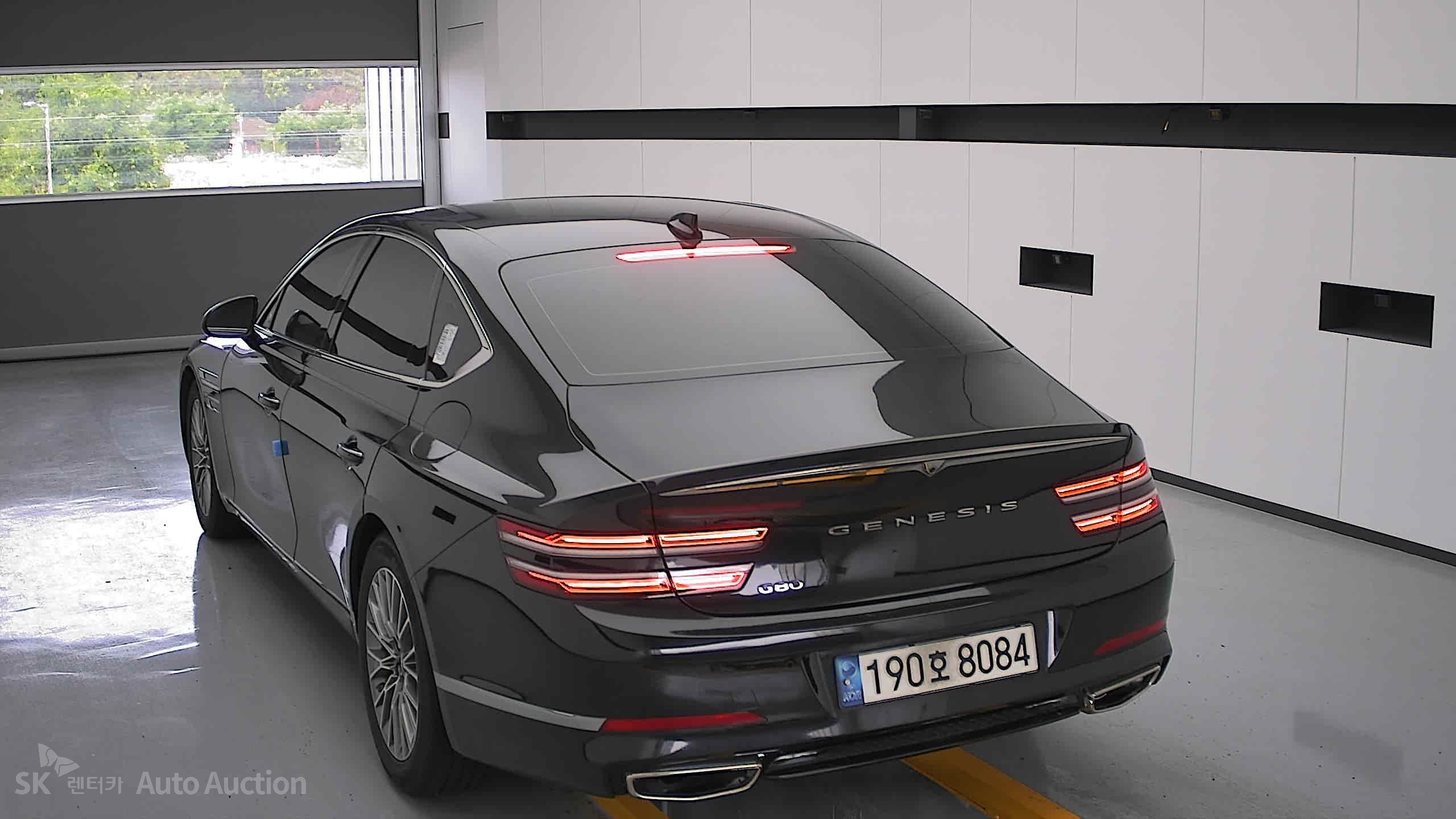 2022 - genesis g80