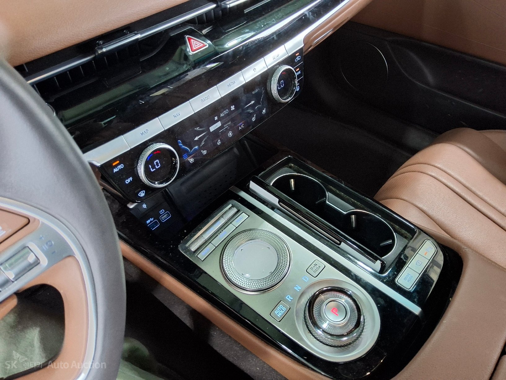 2022 - genesis g80