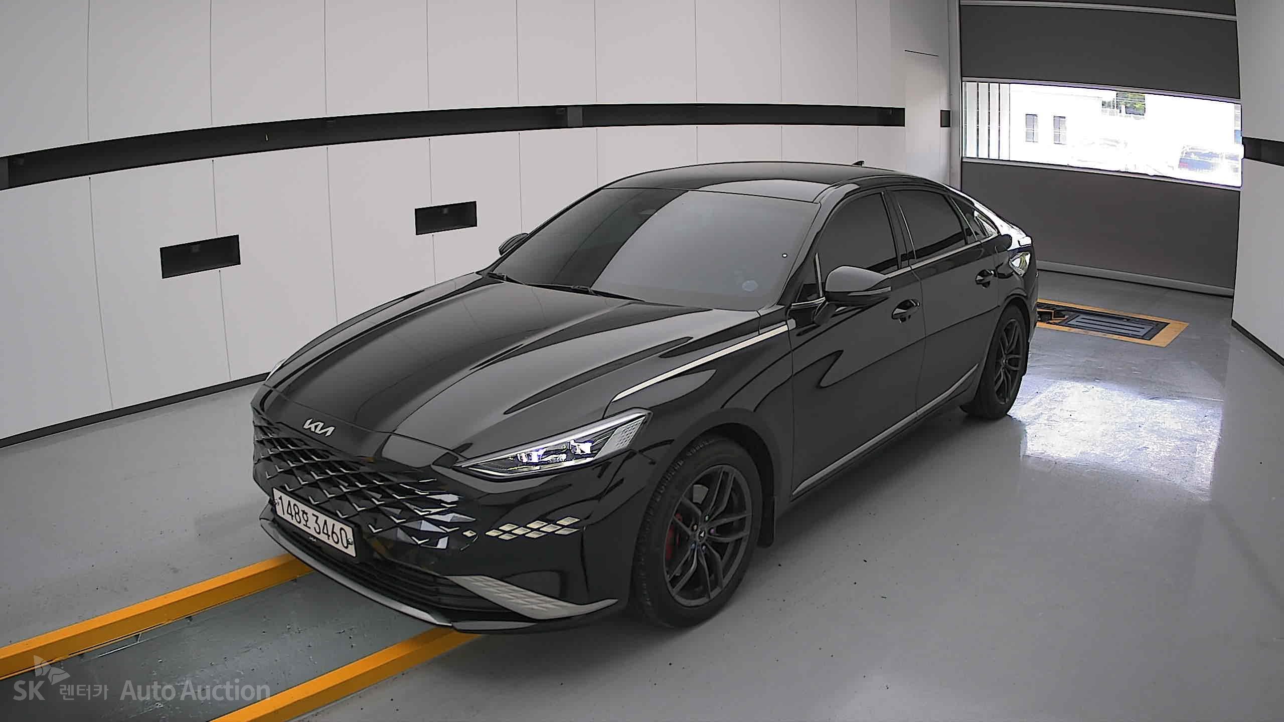 2022 - kia k8
