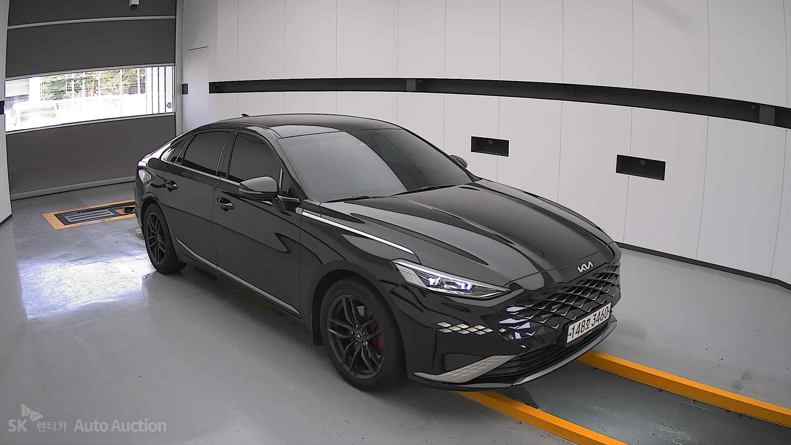 2022 - kia k8