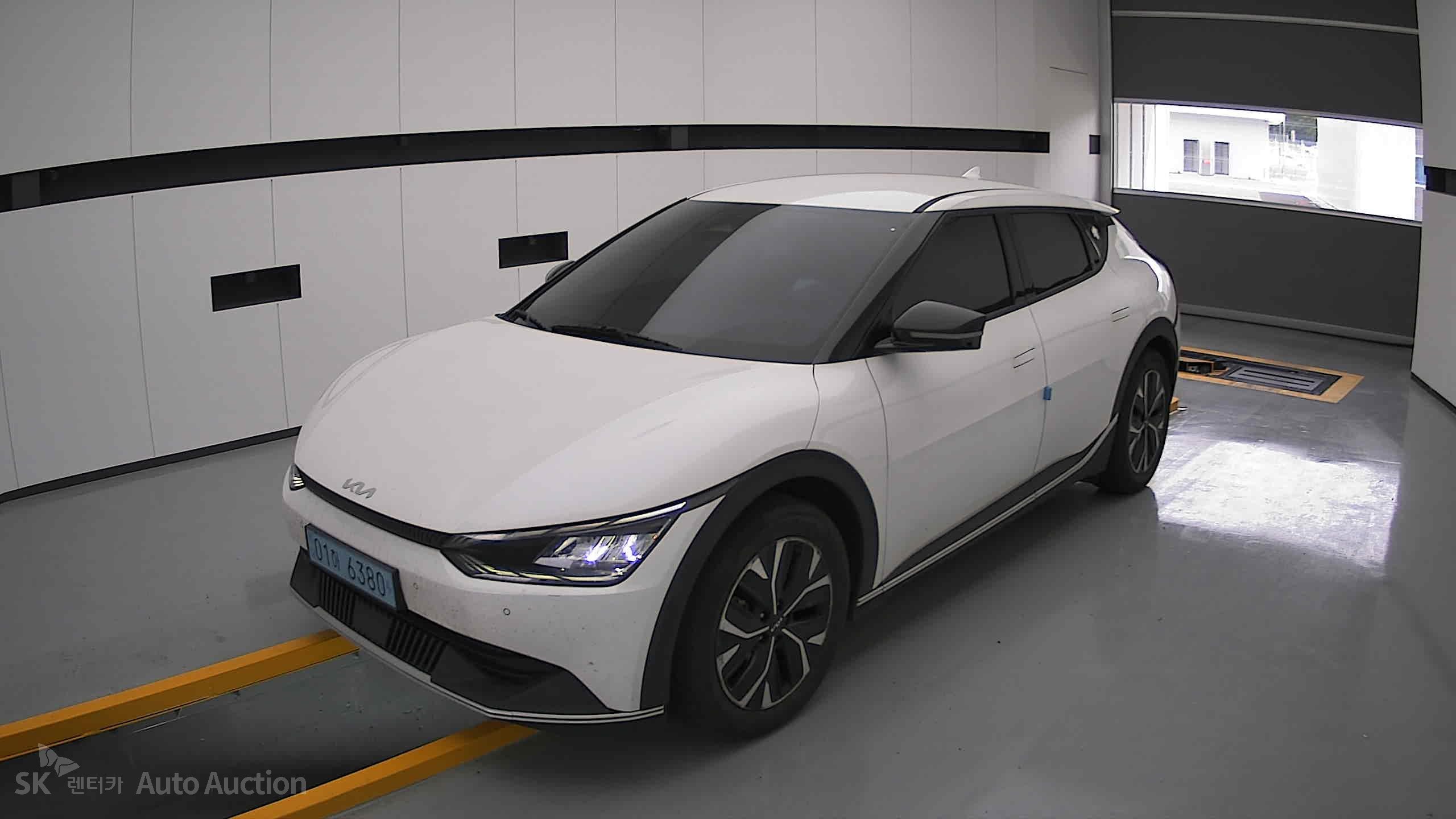 2023 - kia ev6