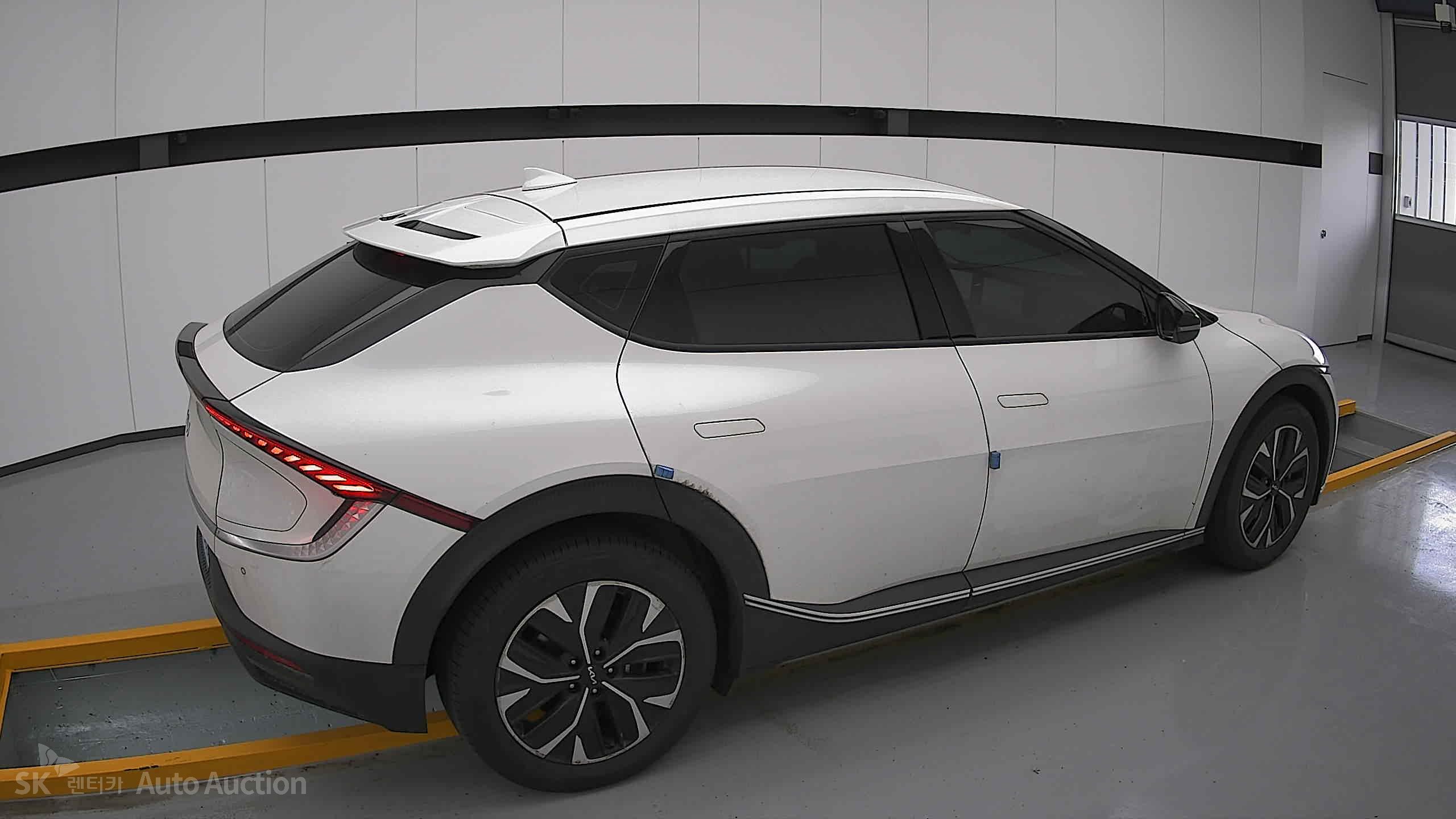 2023 - kia ev6