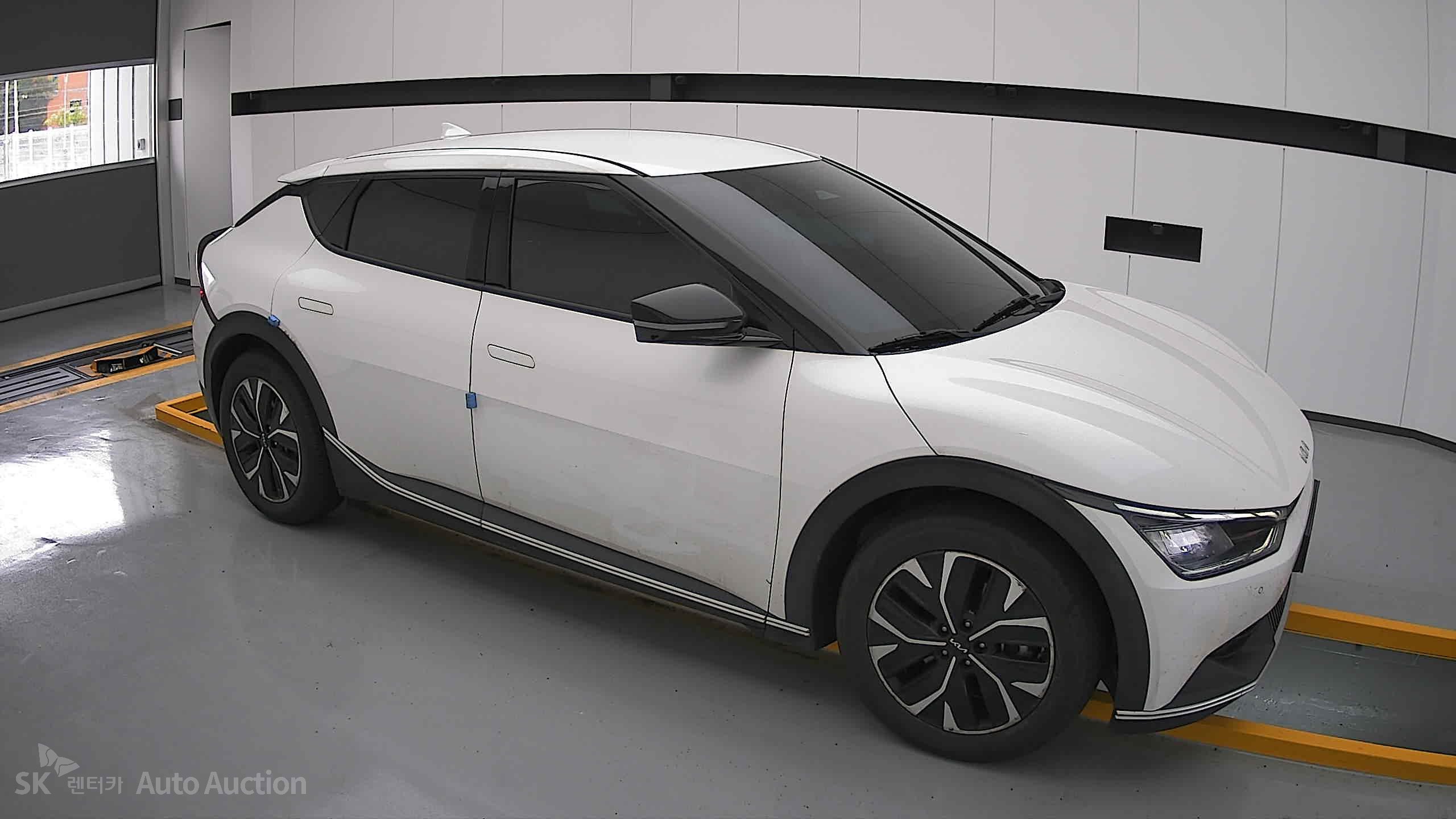 2023 - kia ev6