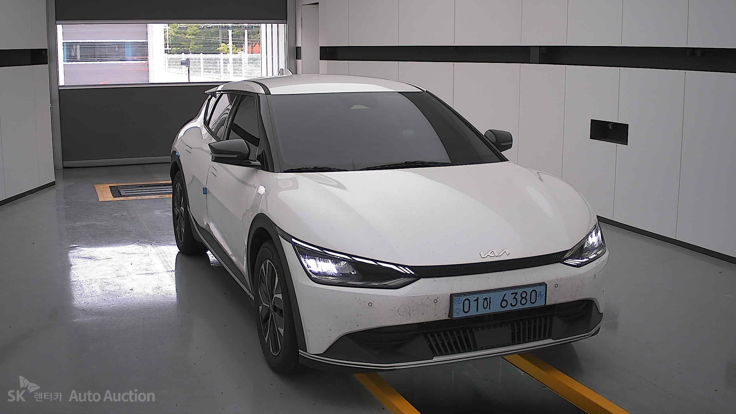 2023 - kia ev6