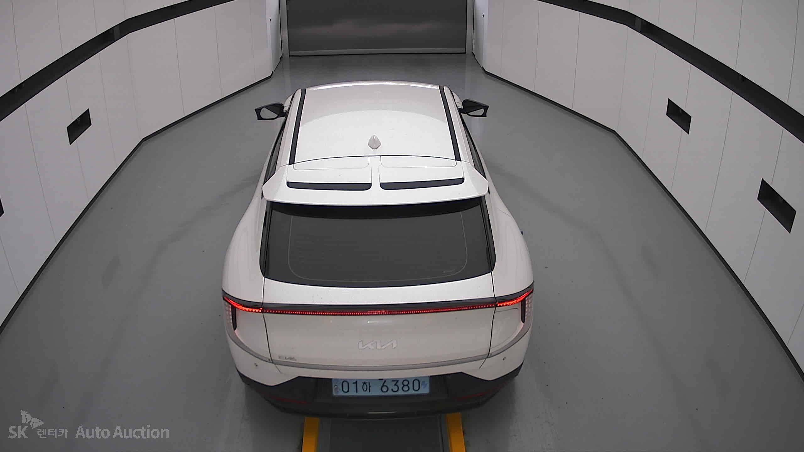 2023 - kia ev6