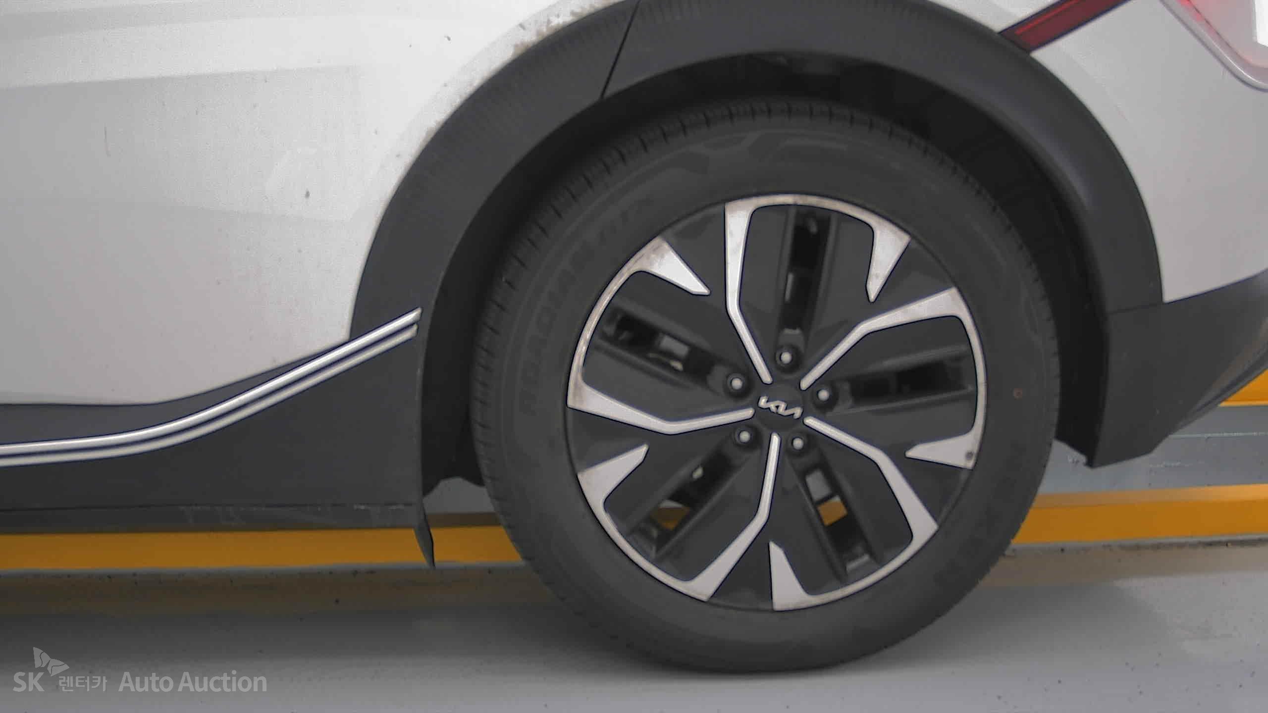 2023 - kia ev6