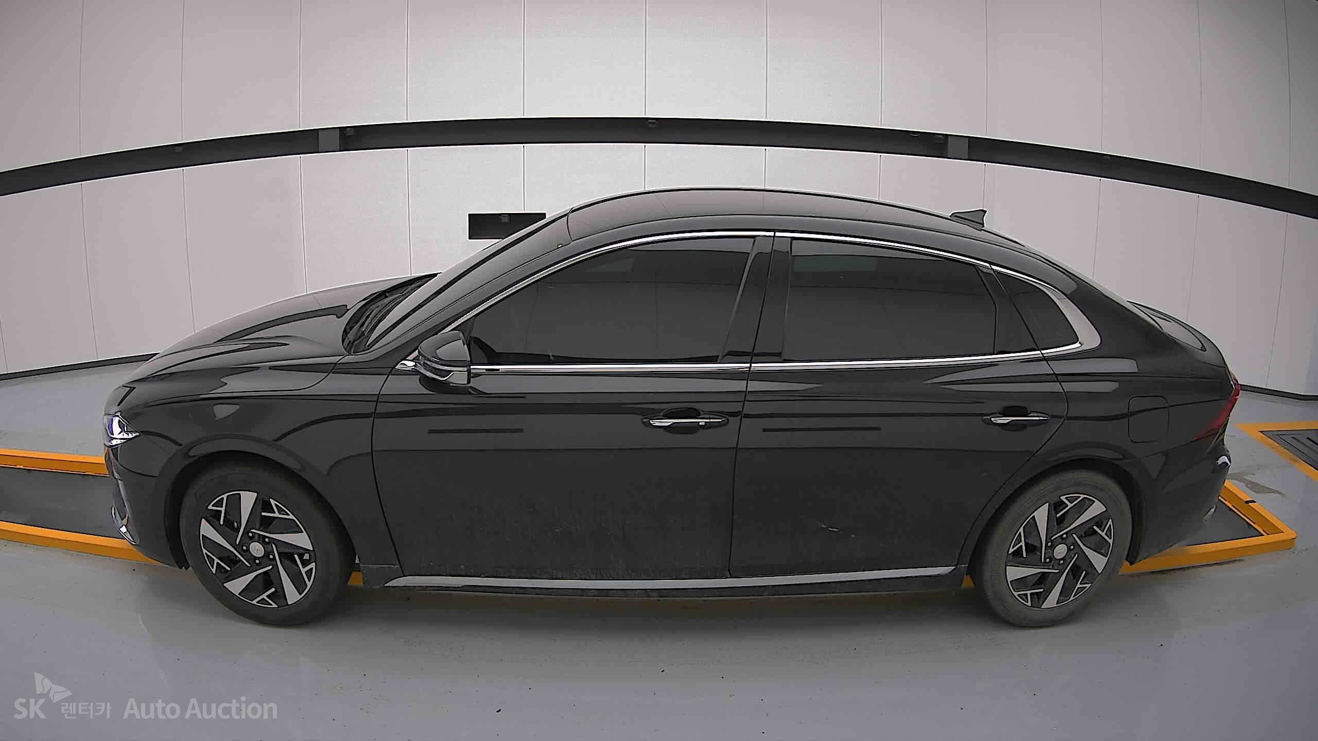 2022 - hyundai grandeur