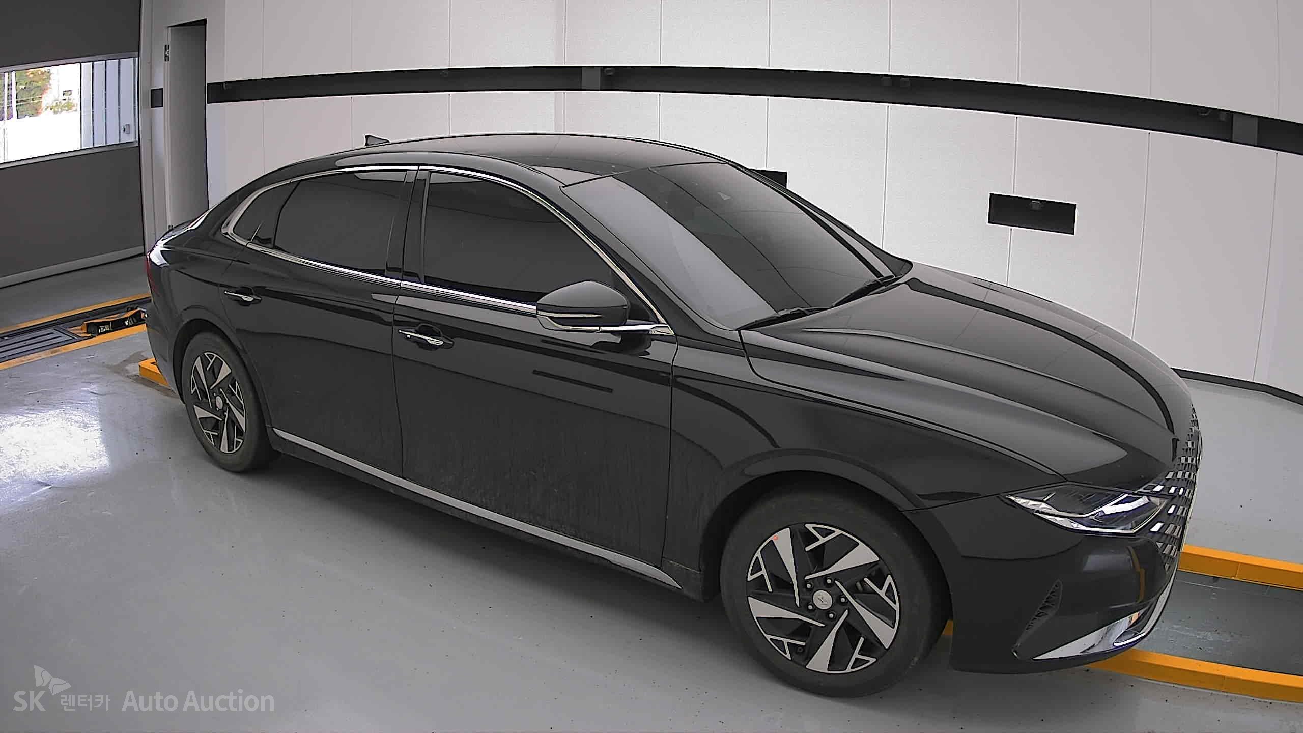 2022 - hyundai grandeur