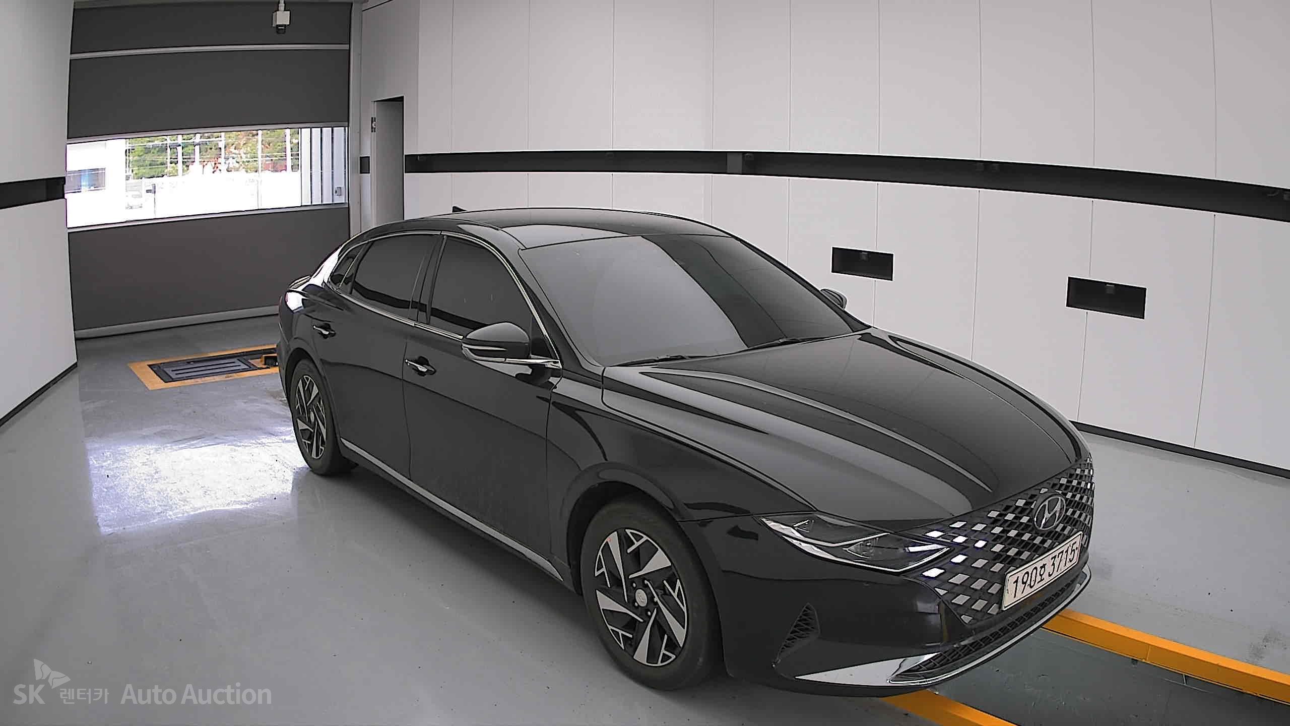 2022 - hyundai grandeur
