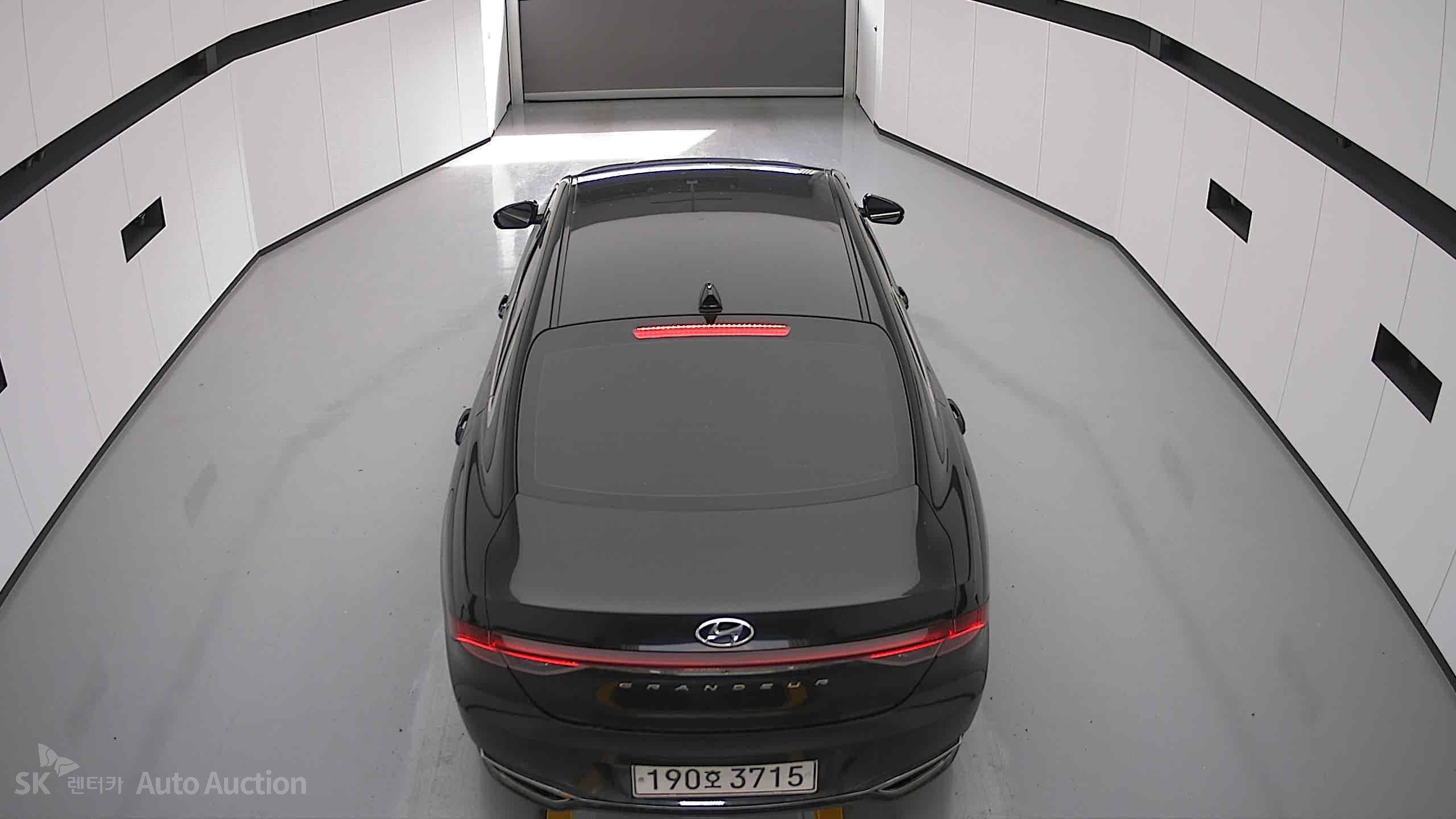 2022 - hyundai grandeur