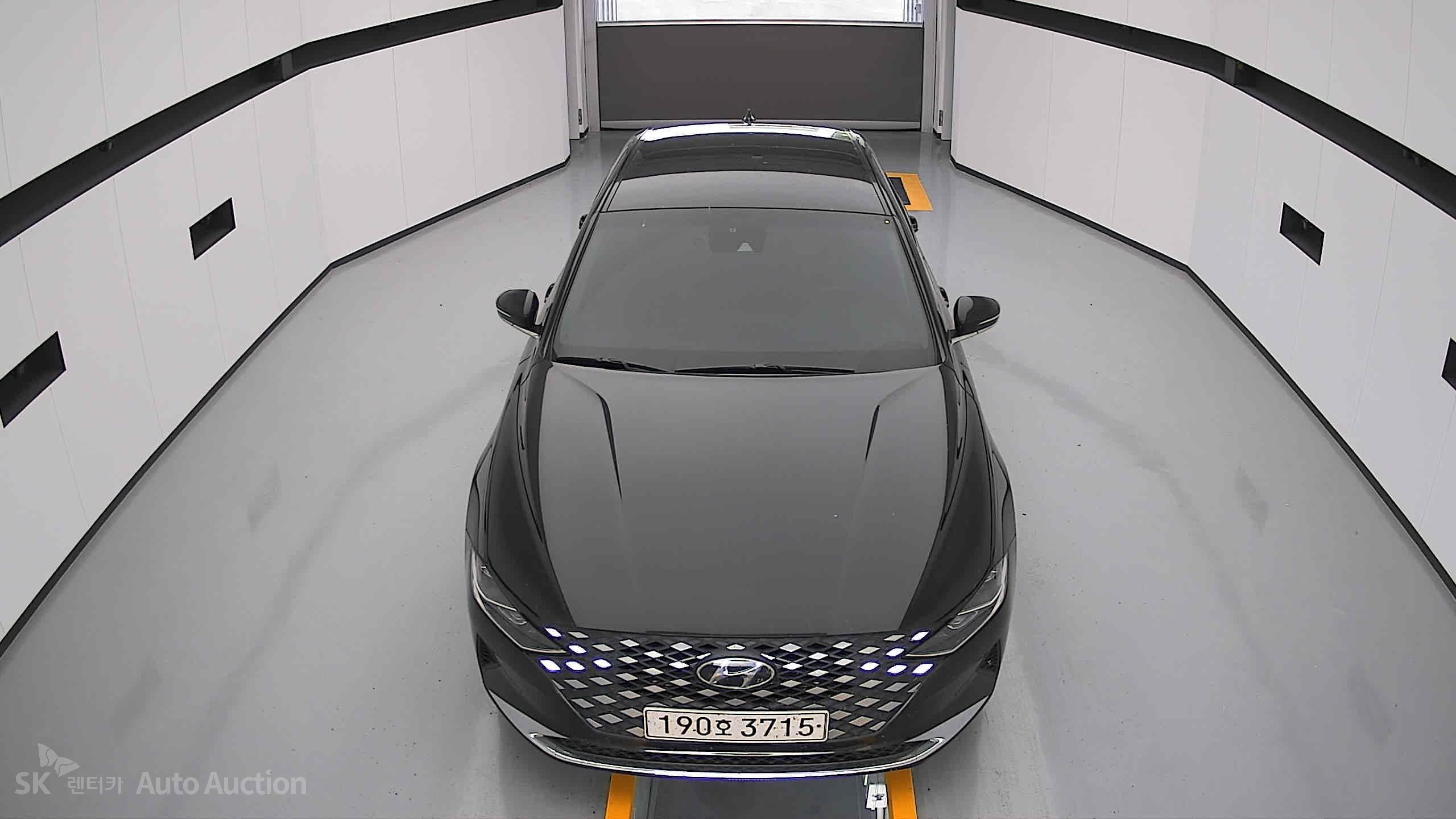 2022 - hyundai grandeur