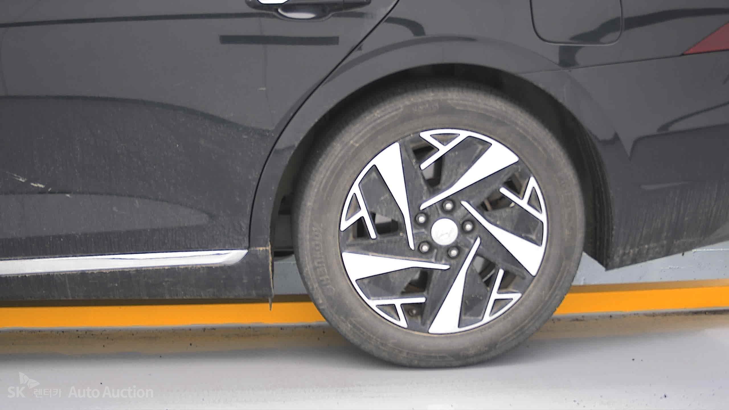 2022 - hyundai grandeur