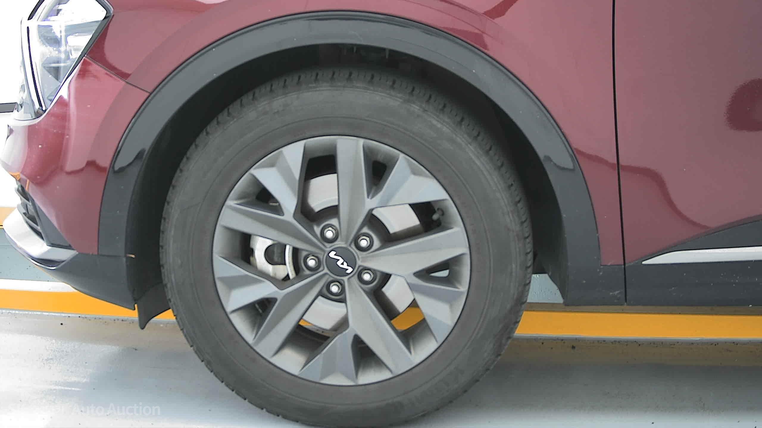 2023 - kia sportage