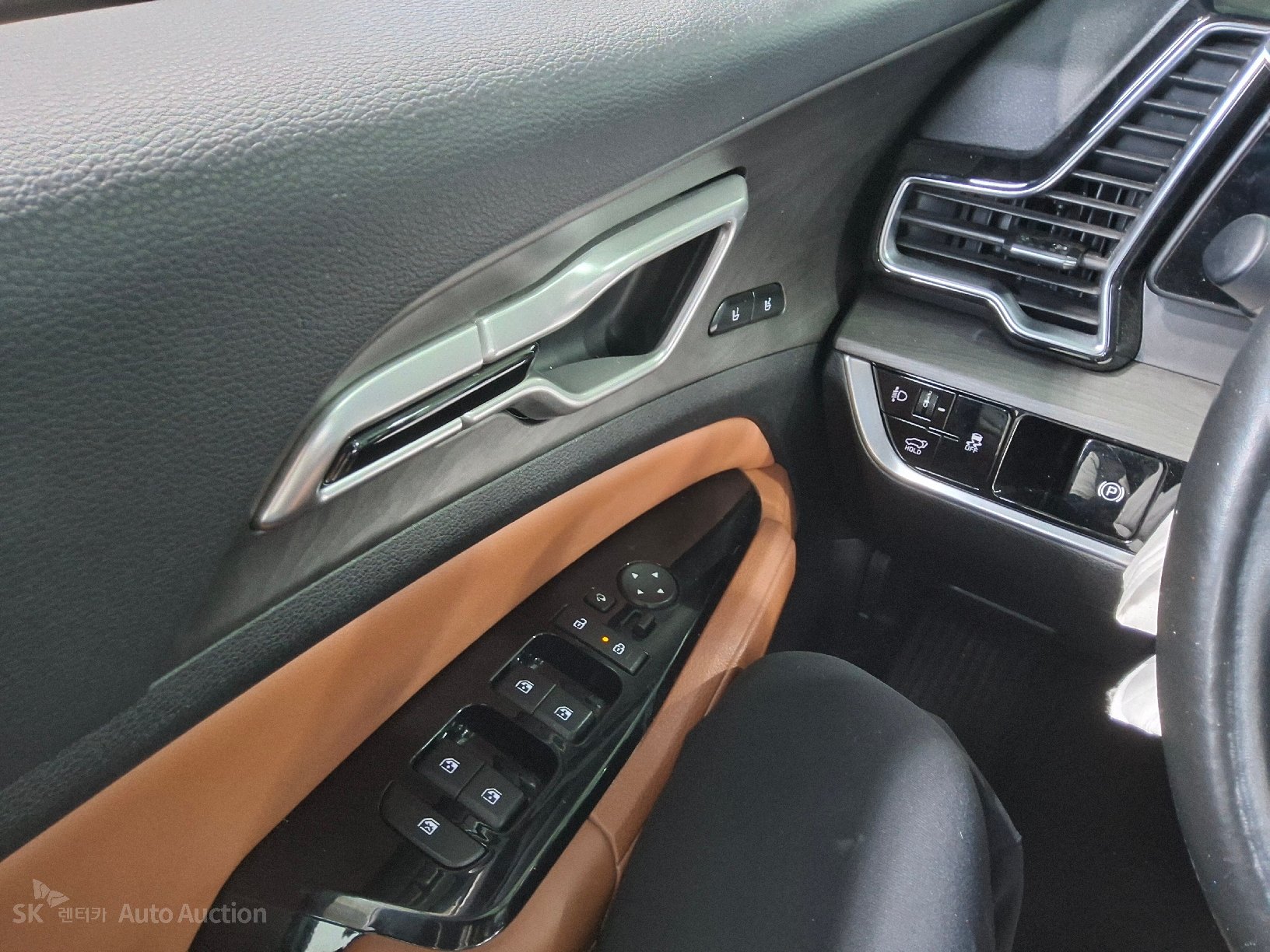 2023 - kia sportage