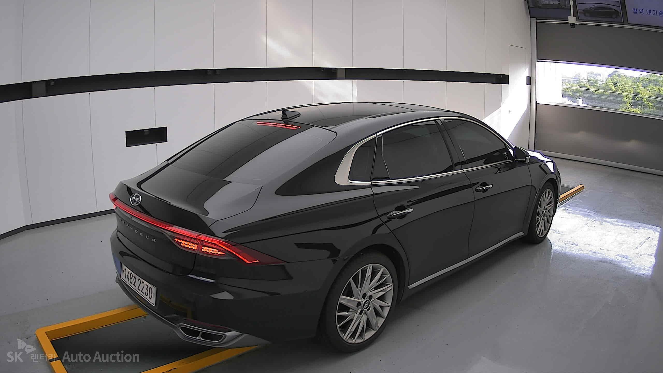 2021 - hyundai grandeur