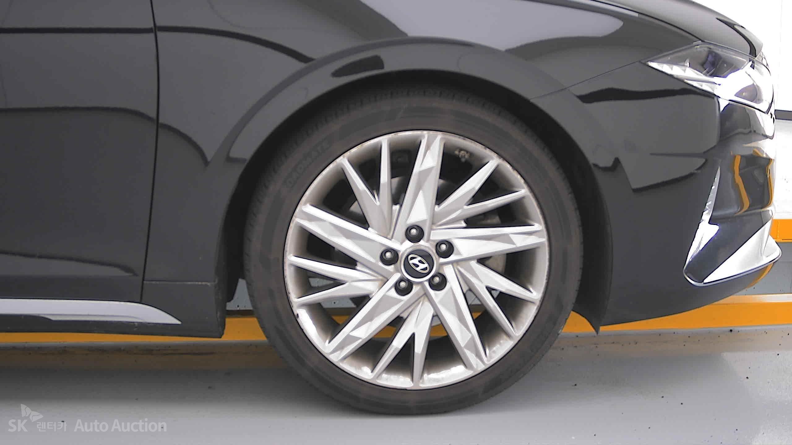 2021 - hyundai grandeur