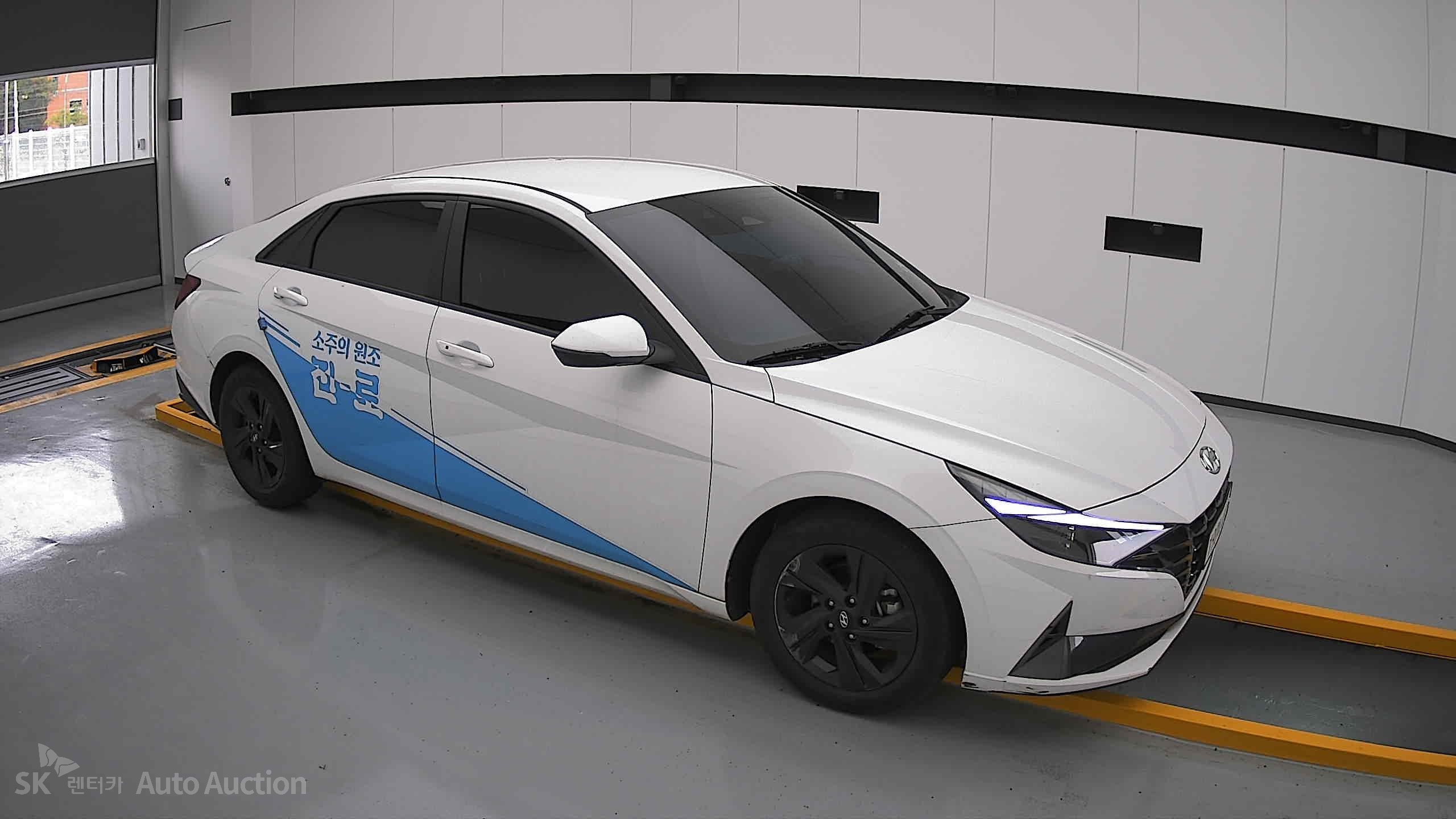 2023 - hyundai avante