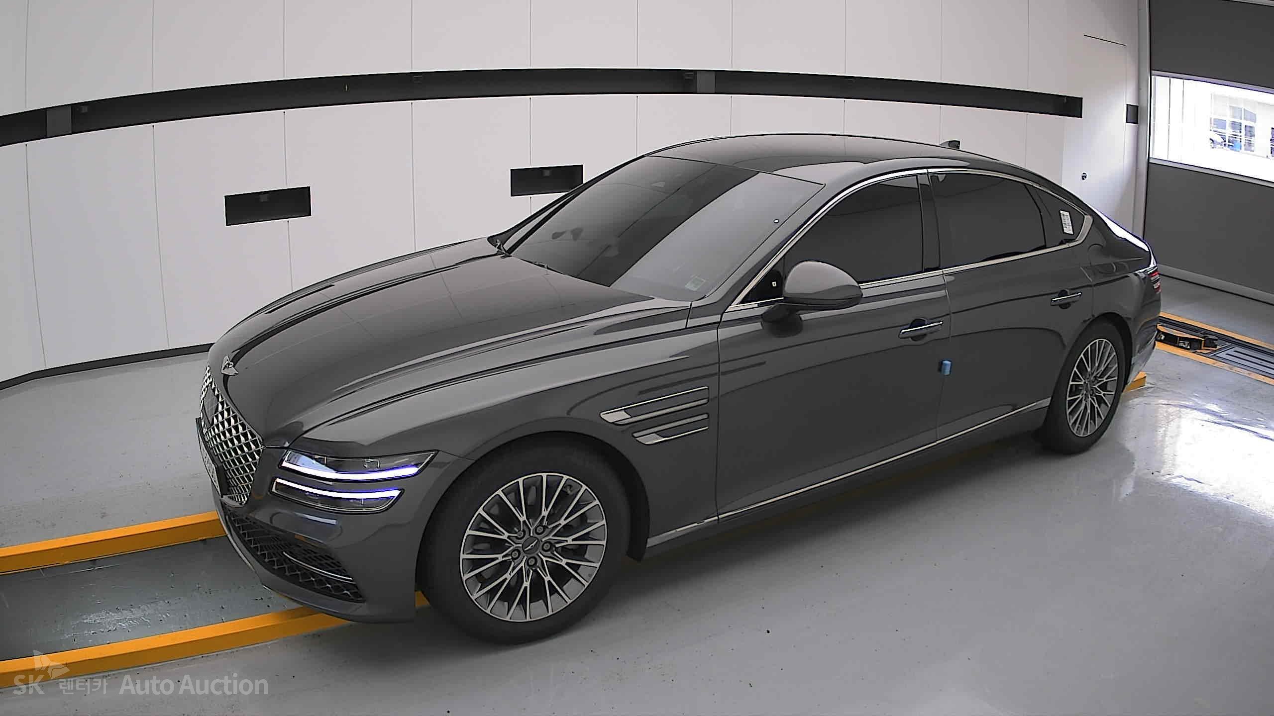 2022 - genesis g80