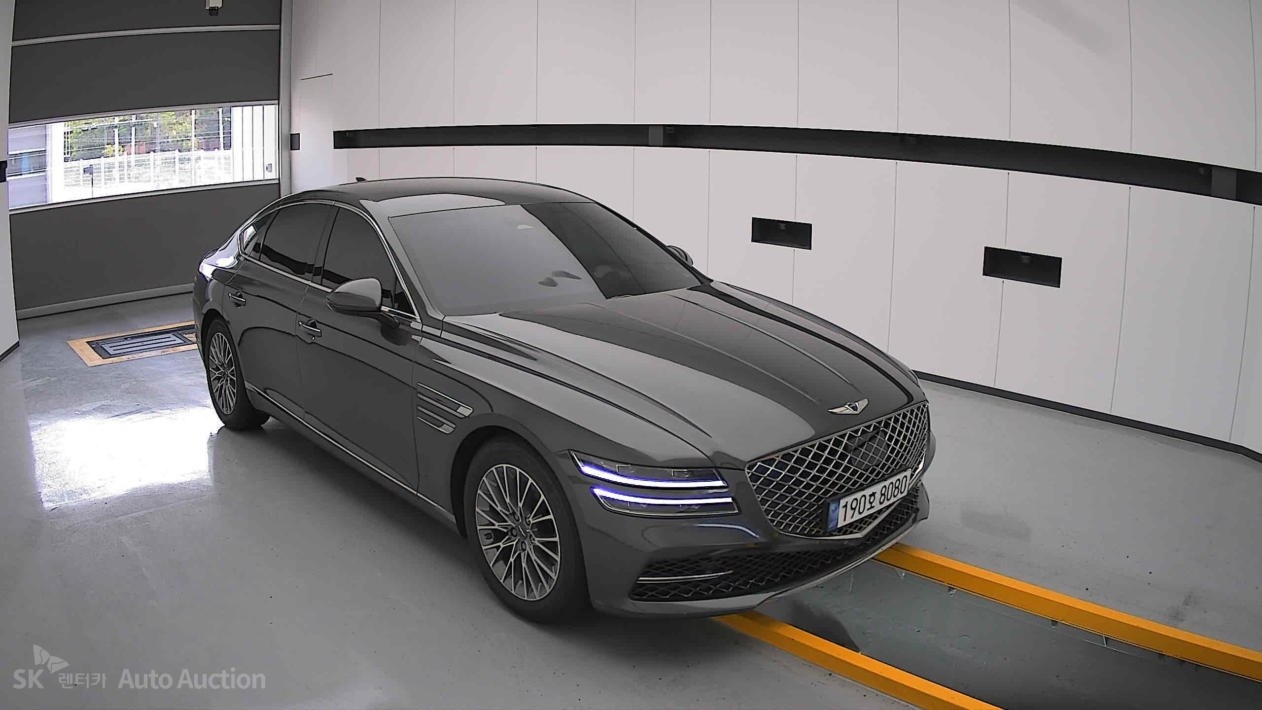 2022 - genesis g80