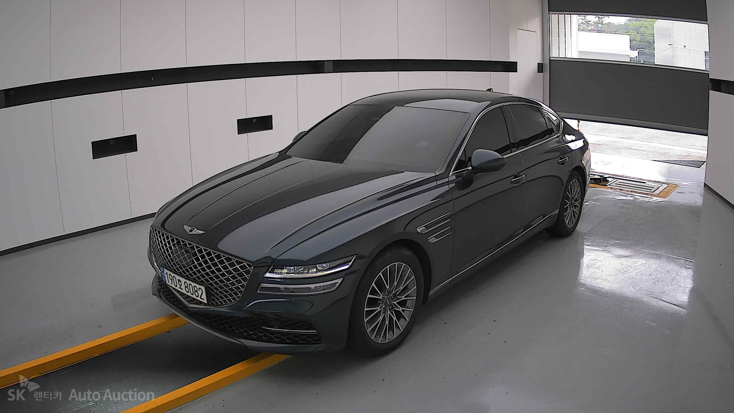2022 - genesis g80