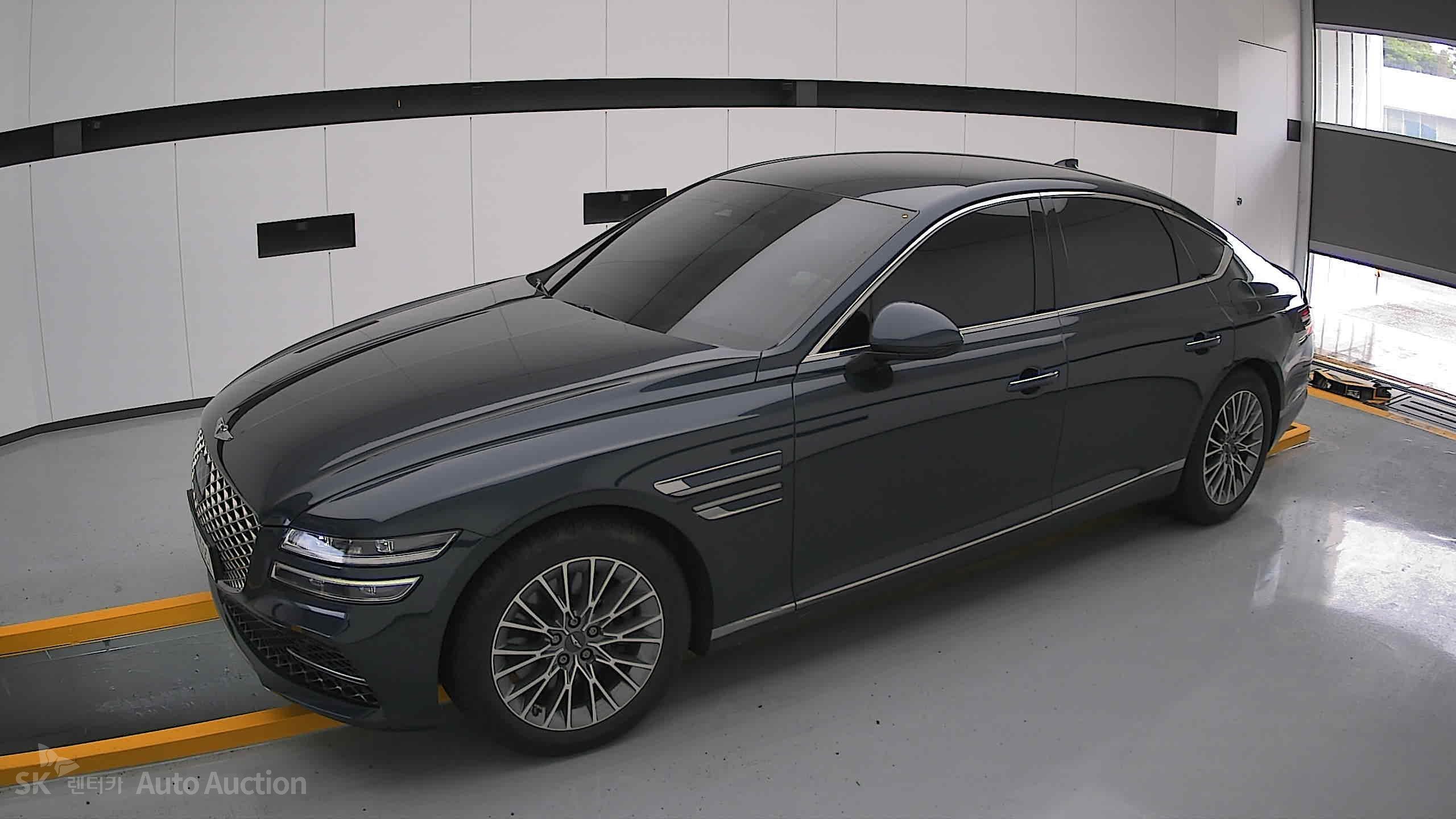2022 - genesis g80