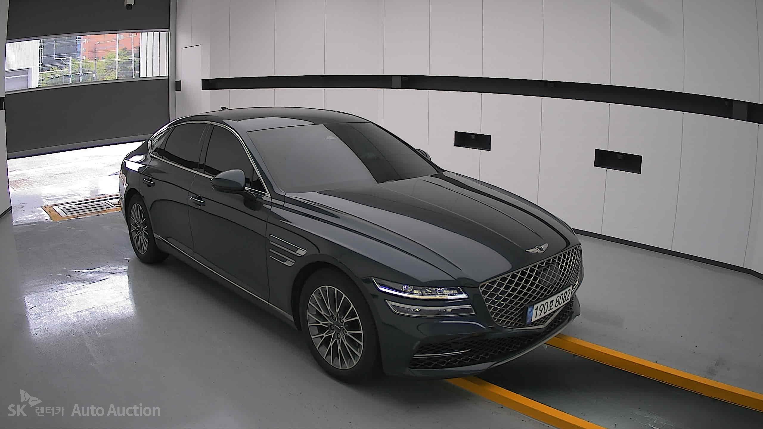 2022 - genesis g80