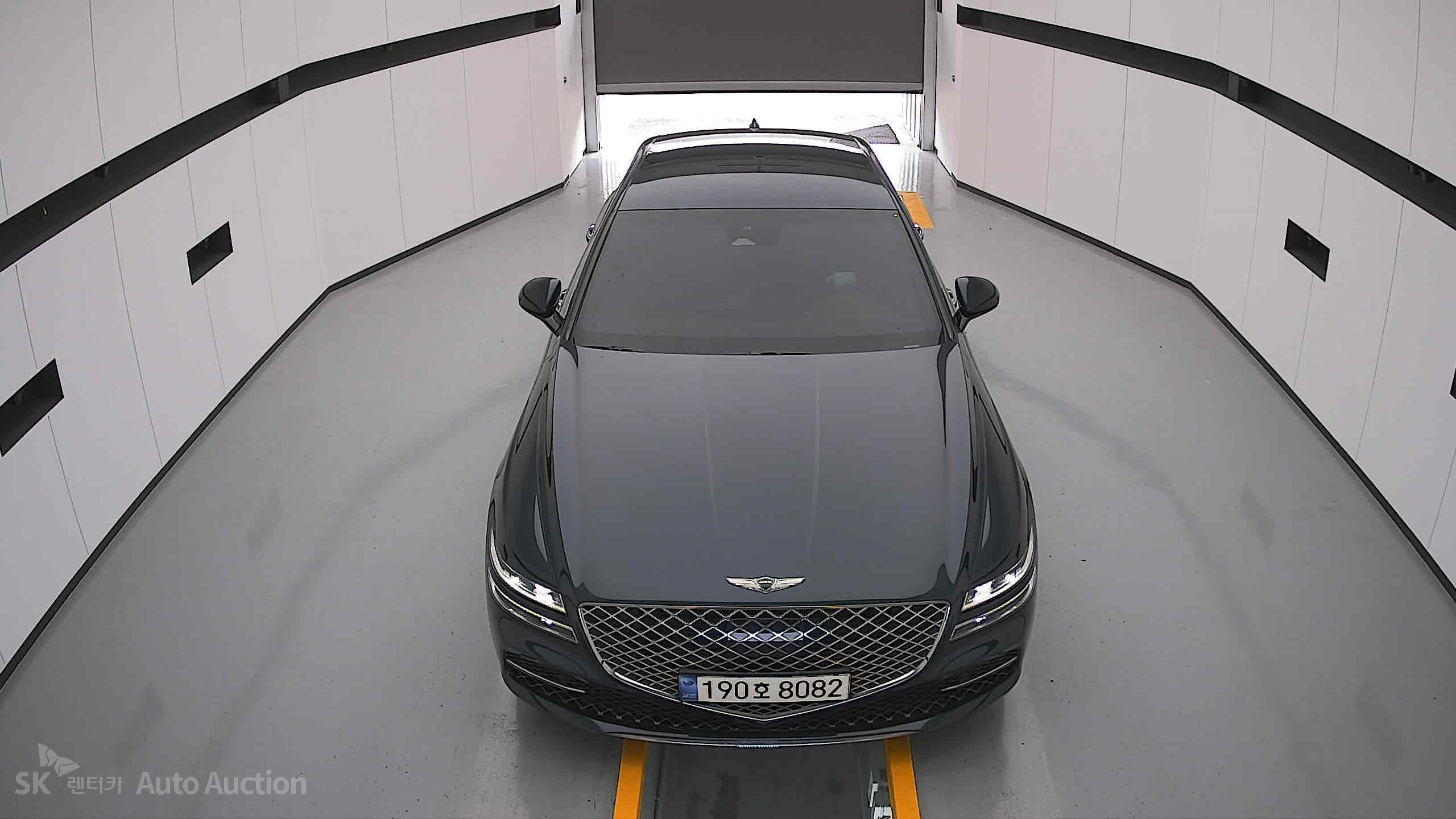 2022 - genesis g80