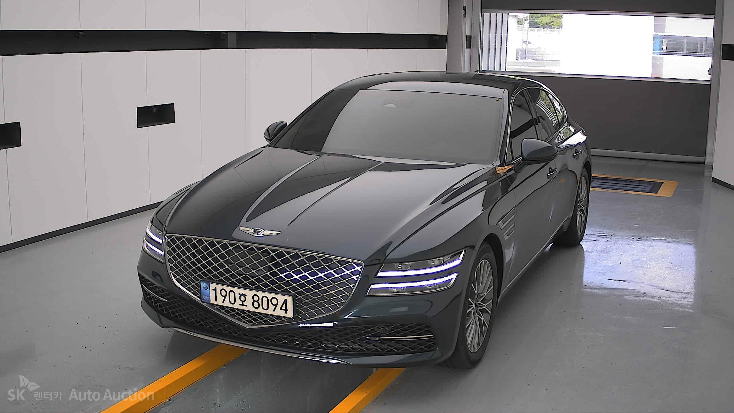 2022 - genesis g80