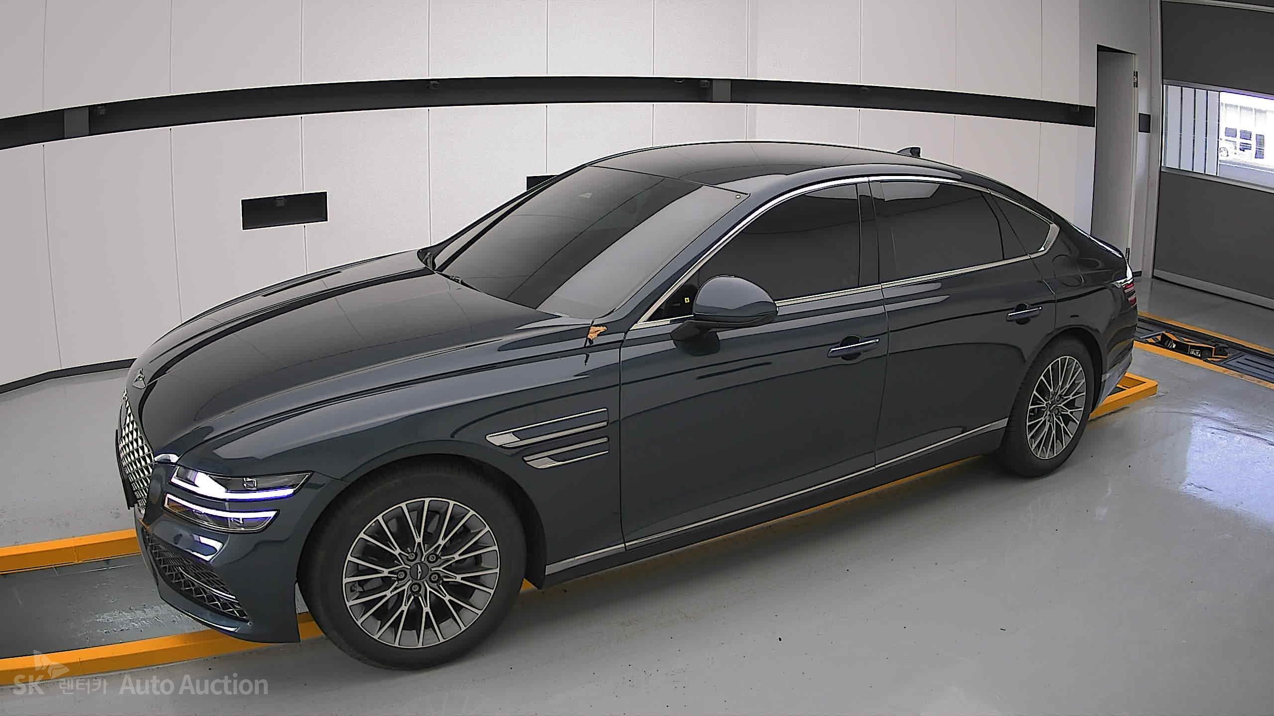 2022 - genesis g80