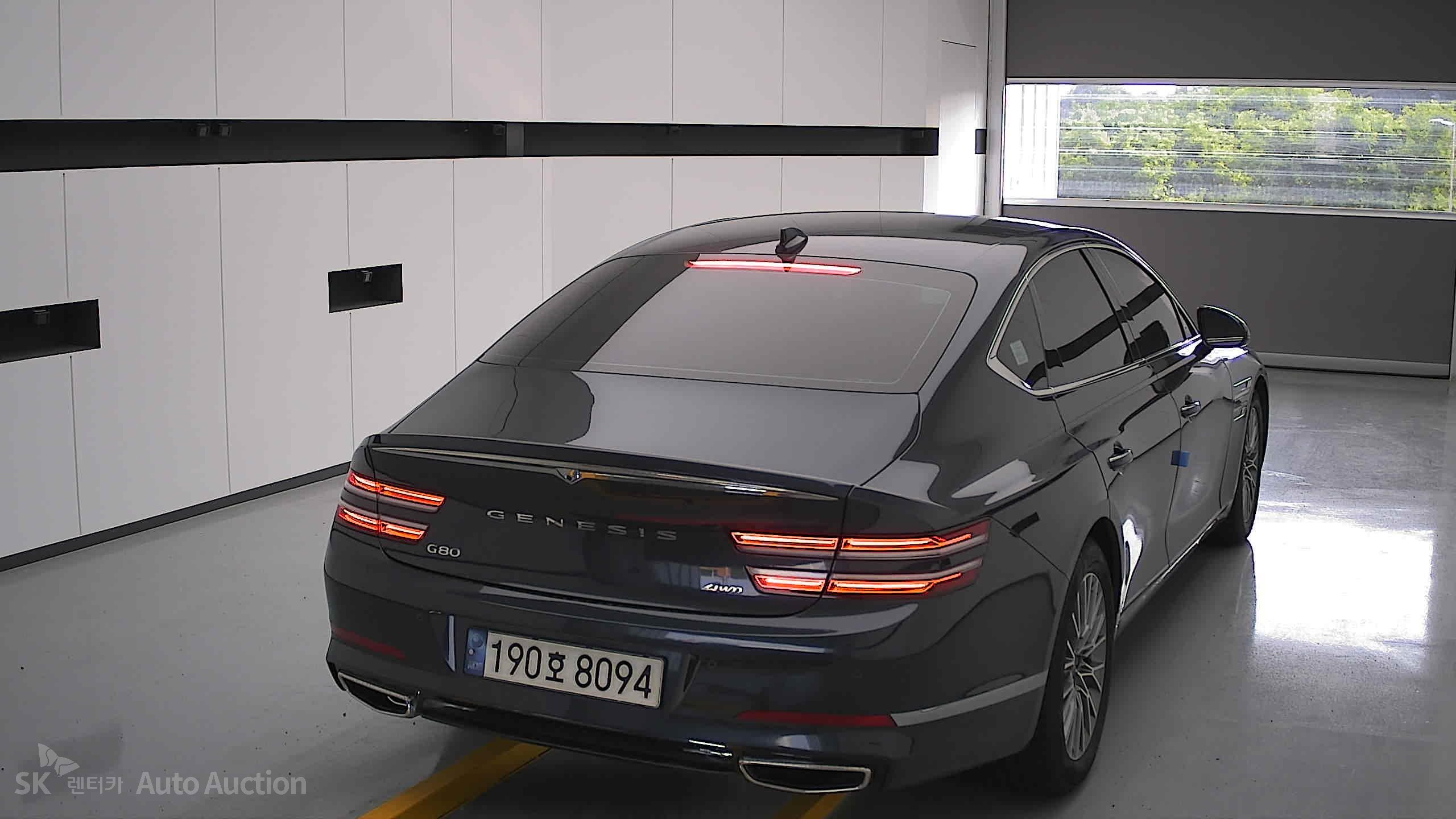 2022 - genesis g80