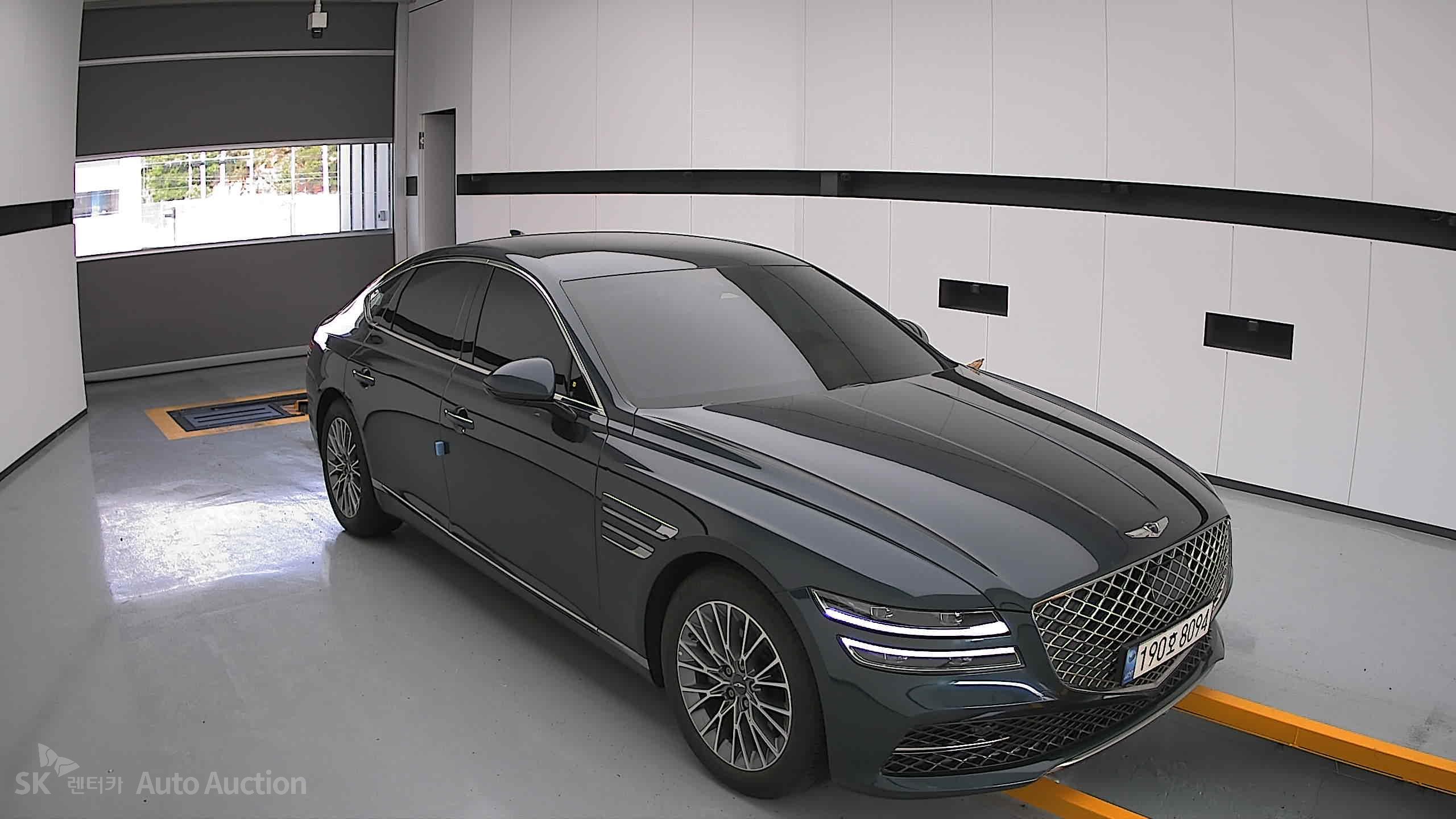 2022 - genesis g80