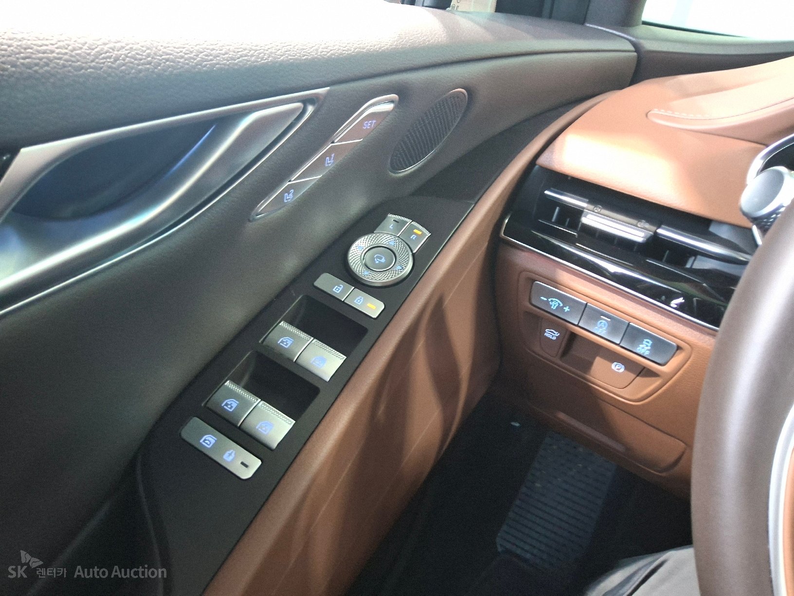 2022 - genesis g80
