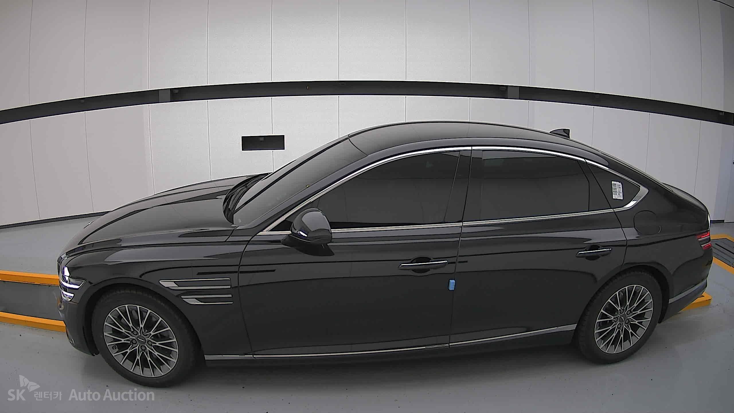 2022 - genesis g80
