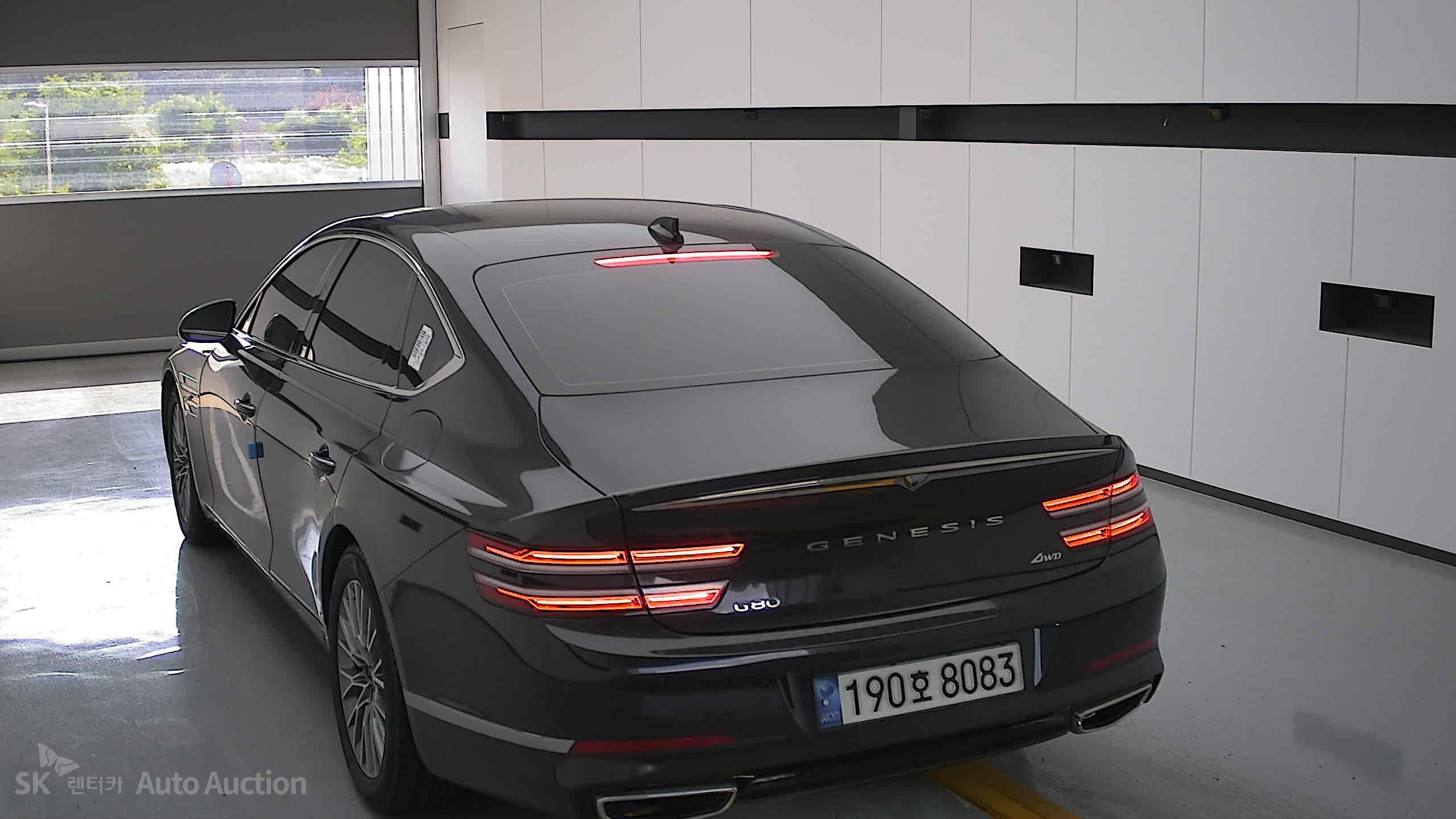 2022 - genesis g80